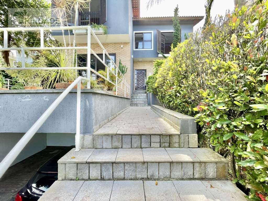 Casa com 4 dormitórios / 2 suíte na Granja Viana, foto 8 de 53