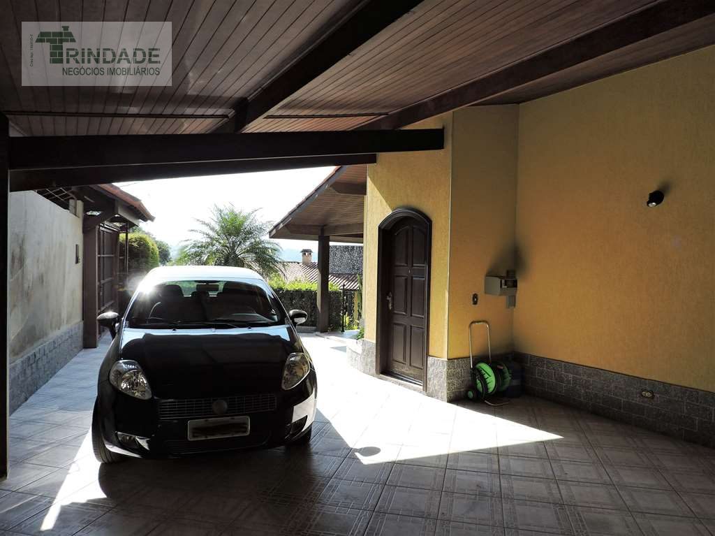 Casa com 3 dormitórios / 1 suíte em 2 lotes na Granja Viana, foto 11 de 32