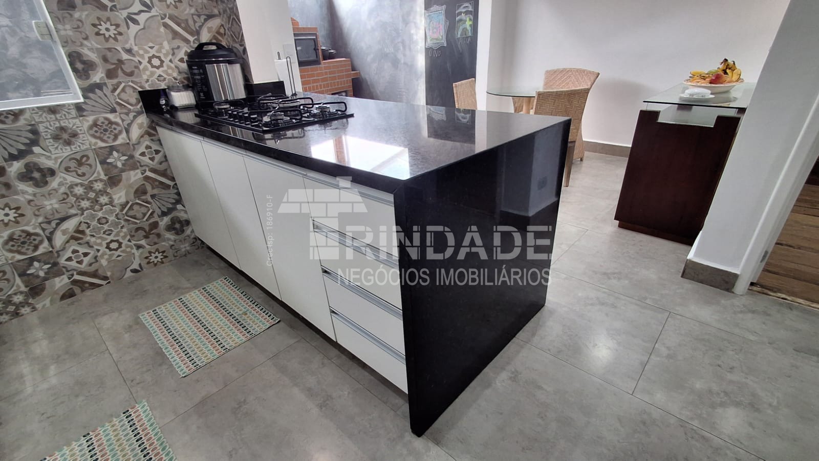 Casa com 3 dormitórios / 1 suíte na Granja Viana, foto 10 de 32