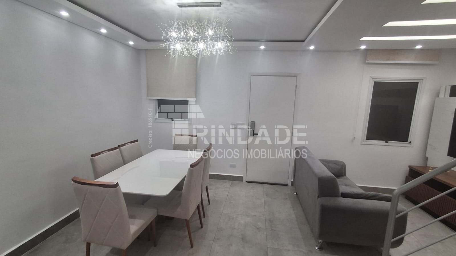 Casa com 3 dormitórios / 1 suíte na Granja Viana, foto 11 de 32