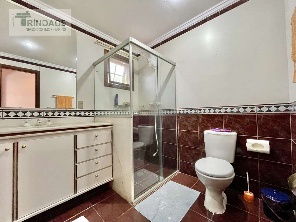 2 CASAS no mesmo lote, 6 dormitórios/5 suítes na Granja Viana, foto 39 de 59