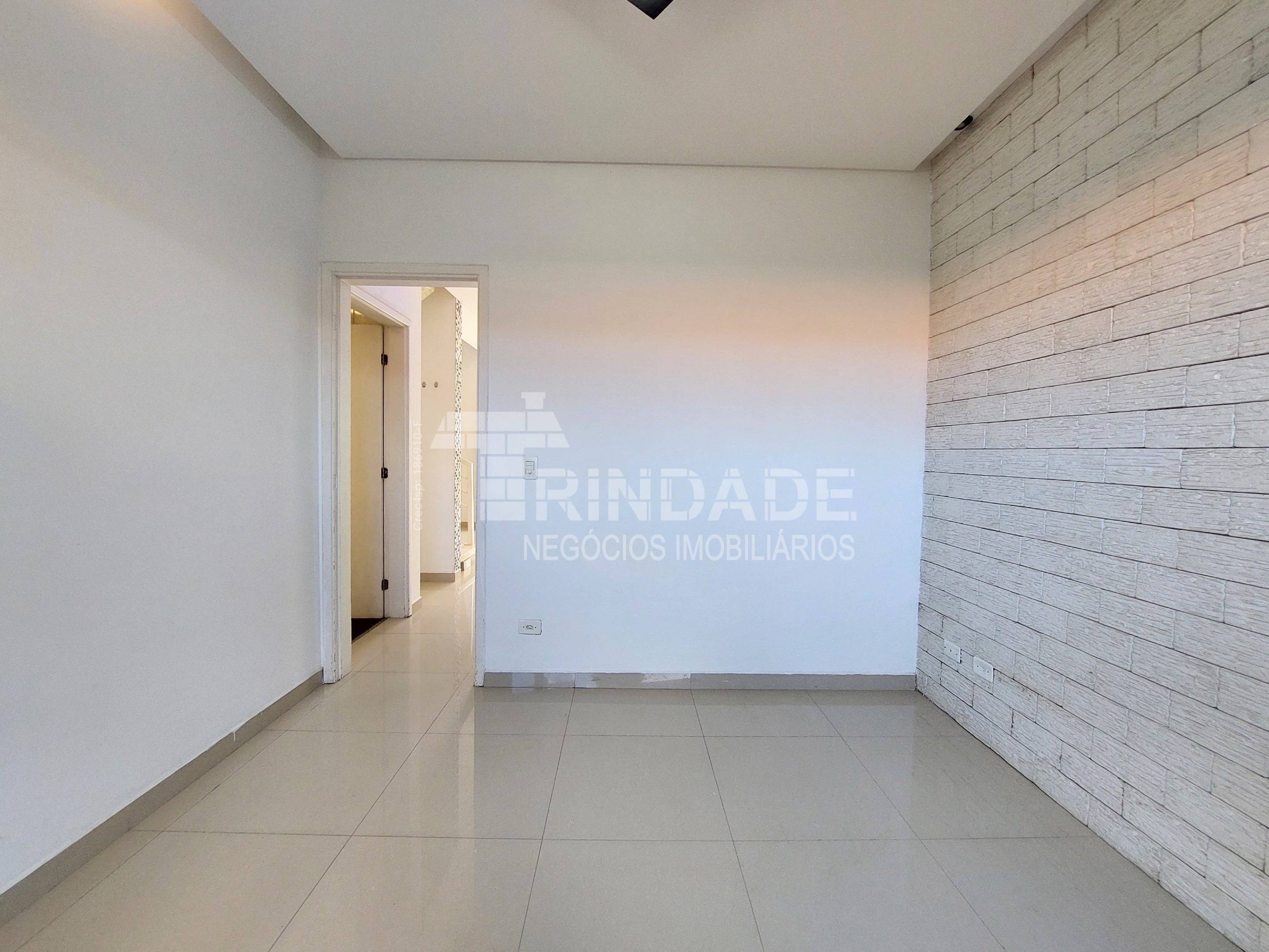 Linda Casa com 3 dormitórios / 1 suíte na Granja Viana, foto 14 de 48
