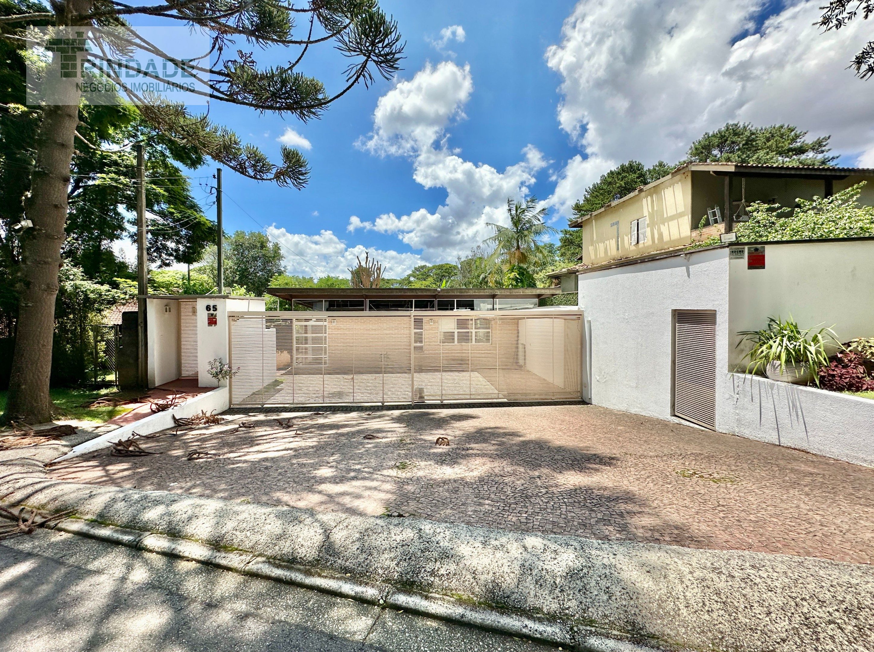 Casa térrea moderna com 3 suítes na Granja Viana, foto 4 de 56