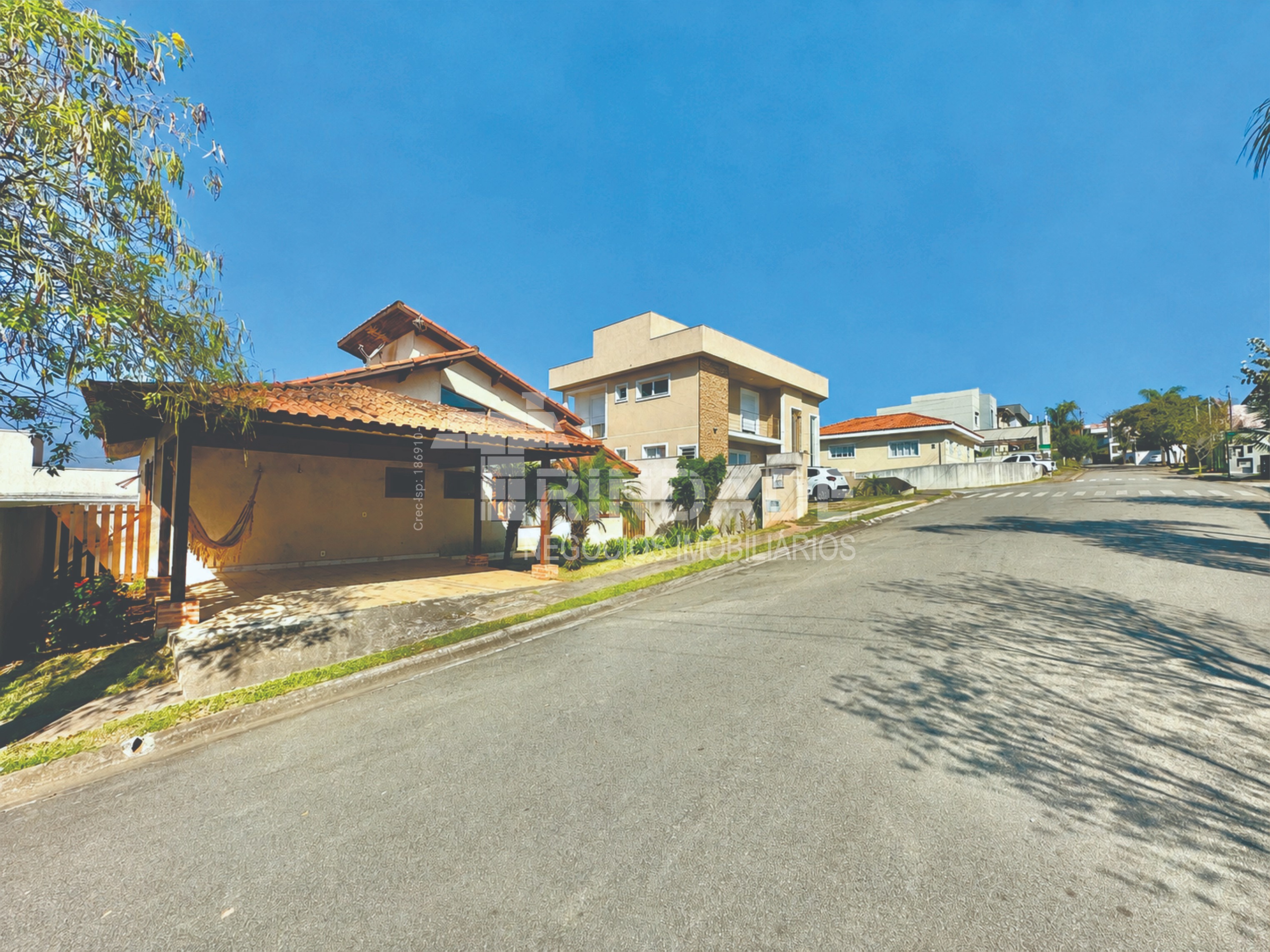 Casa Térrea Impecável com 3 dormitórios / 1 suíte, foto 3 de 47