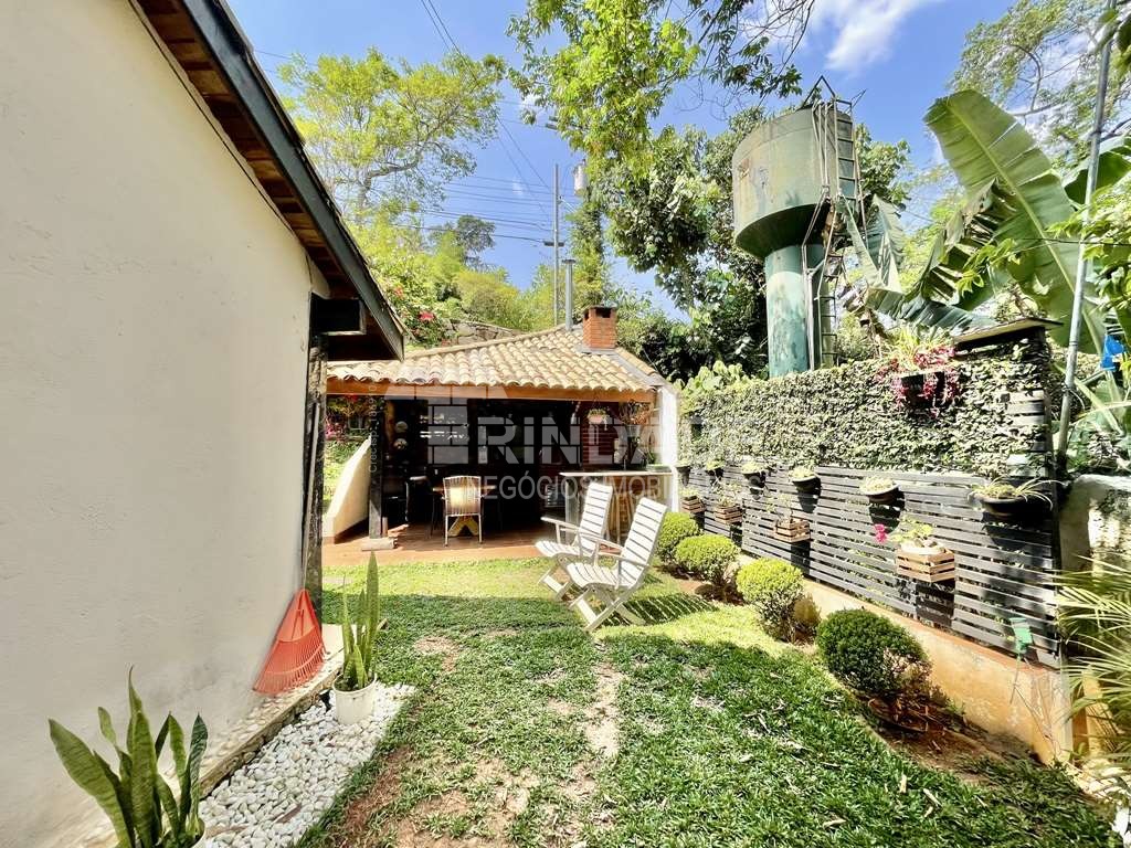 Casa com 3 dormitórios (sendo 1 suíte) / 183,31m² na Granja Viana, foto 22 de 55