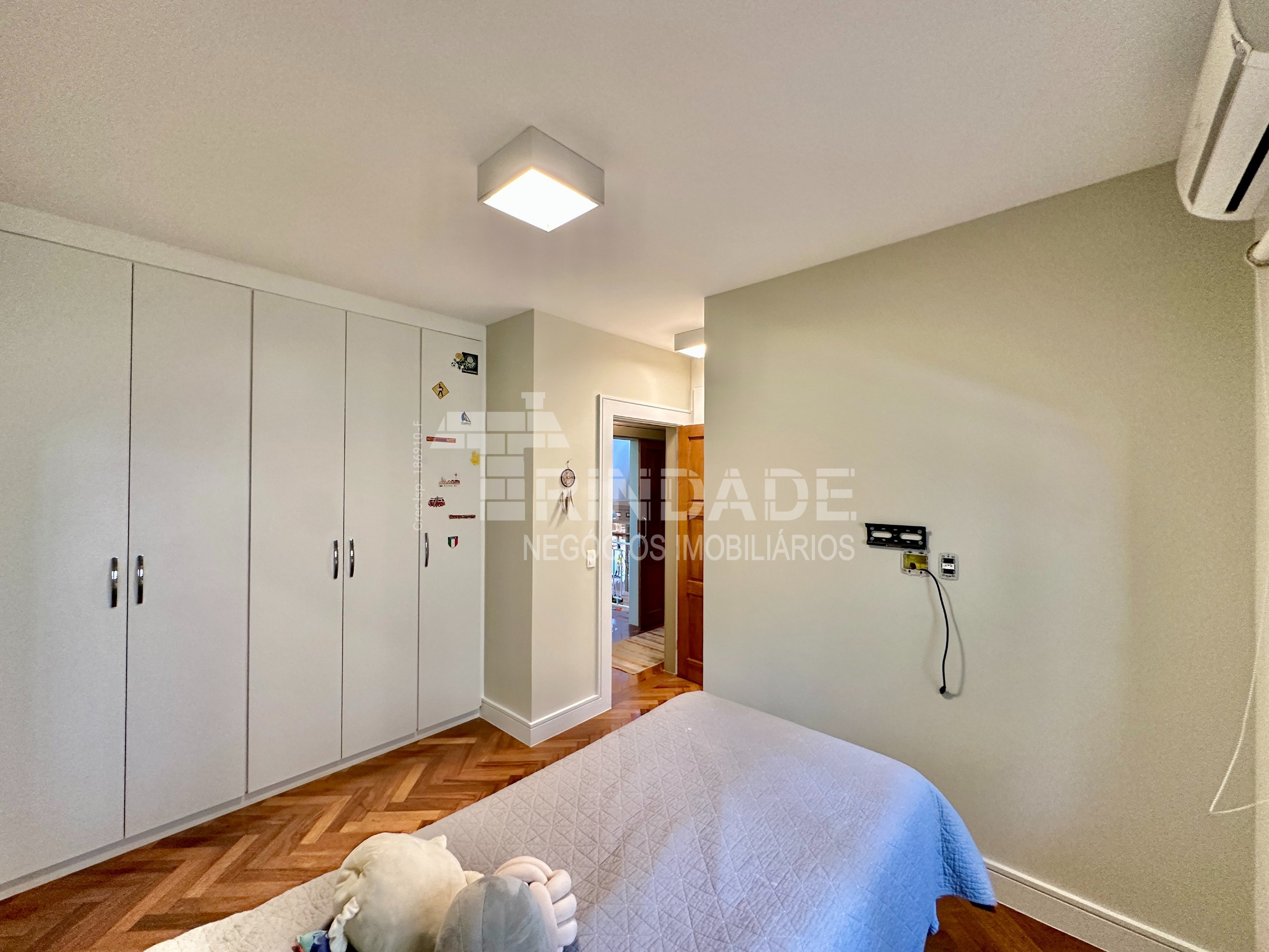 Casa linda de Arquiteto com 4 suítes na Granja Viana, foto 16 de 55