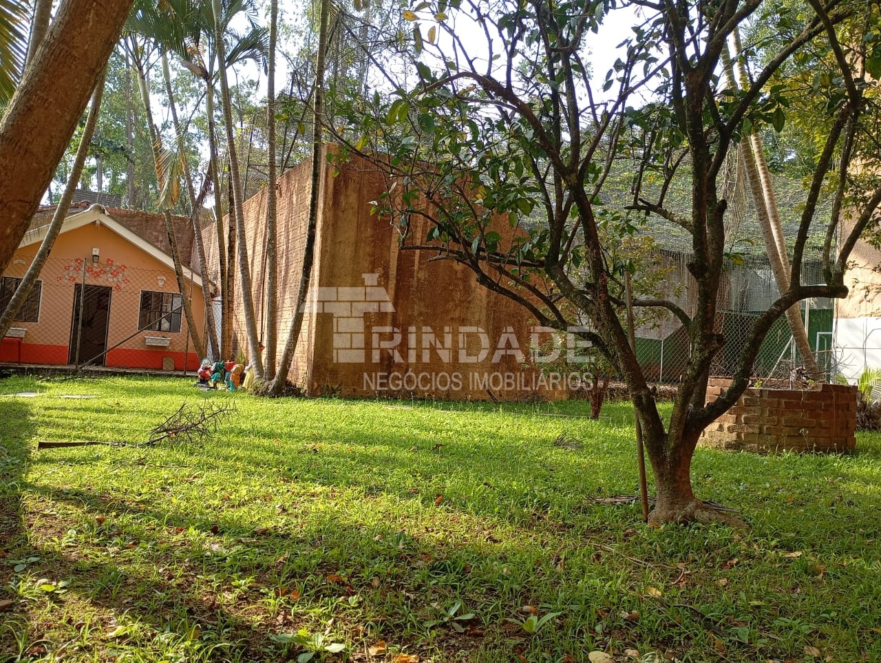 Casa com 4 dormitórios / 3 suítes na Granja Viana, foto 28 de 31