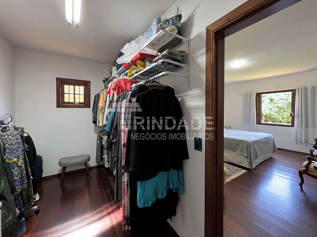Casa com 4 dormitórios / 2 suítes - TÉRREA - Natureza e privacidade! , foto 24 de 43