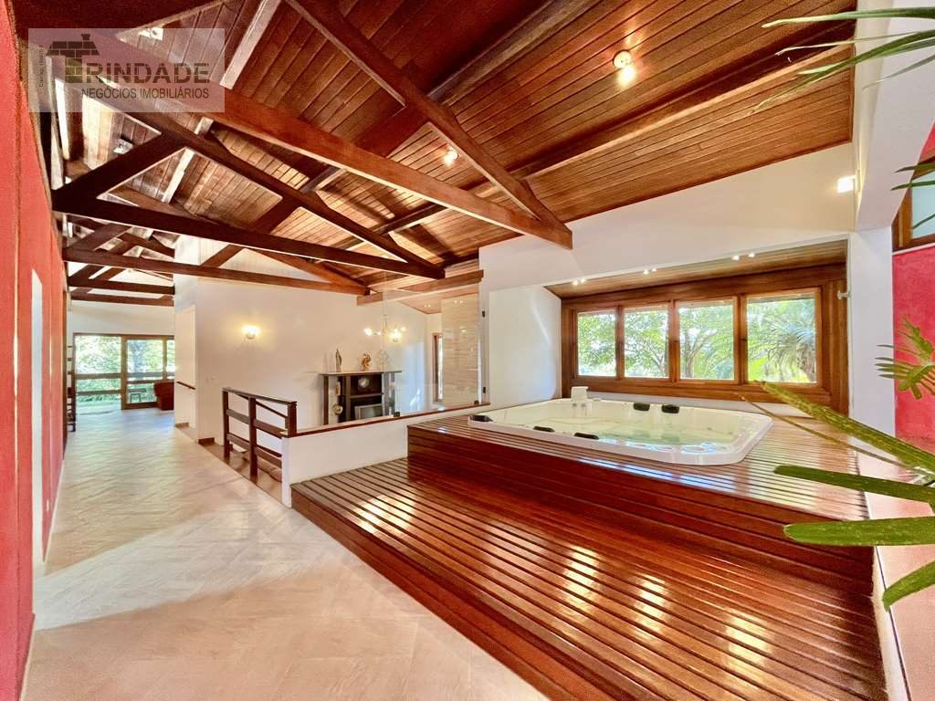 Casa impecável com 5 dormitórios / 3 suítes na Granja Viana, foto 19 de 53