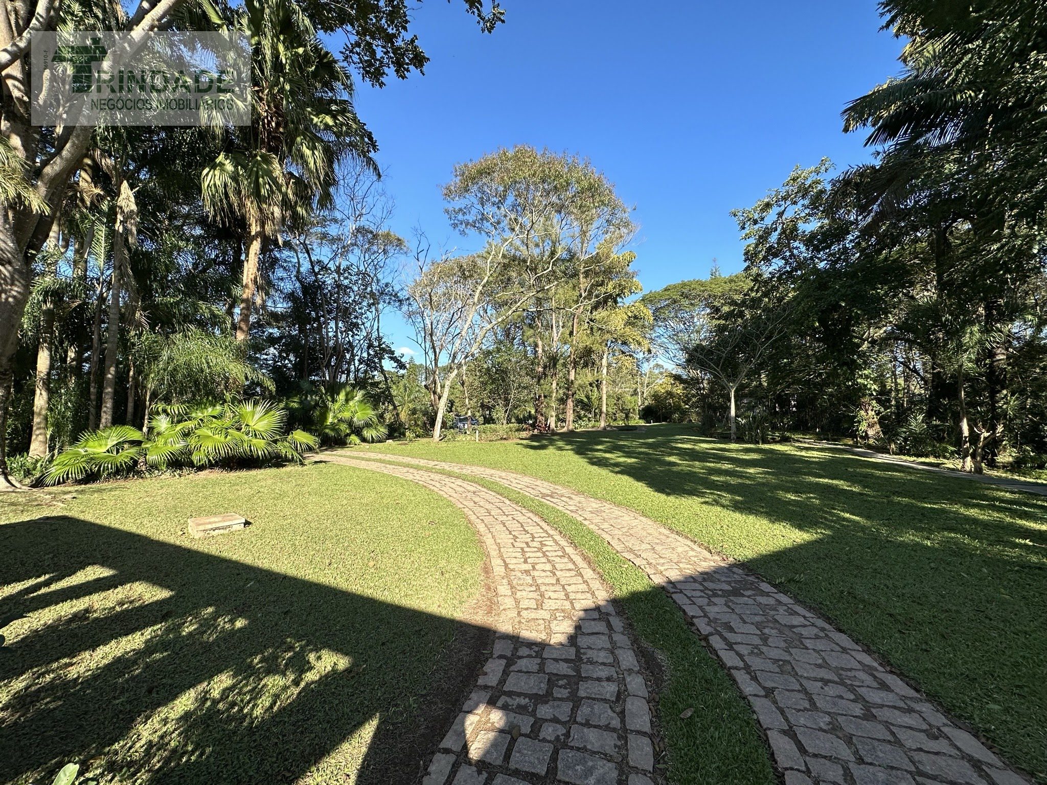 Casa em terreno de 10.490m² - Ideal para morar ou investir na Granja Viana, foto 32 de 48