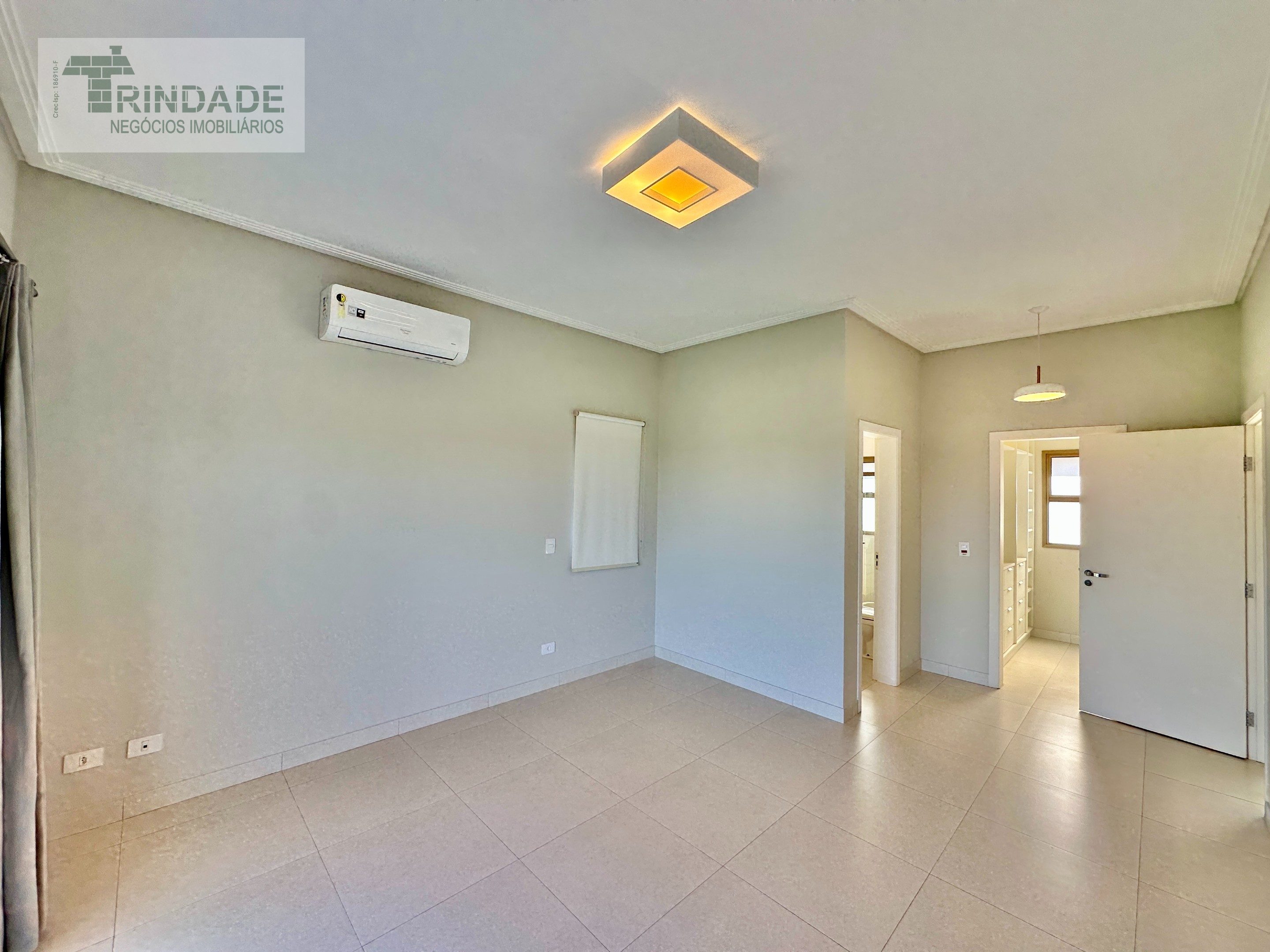 Casa impecável com 3 suítes, área gourmet, escritório e linda vista na Granja Viana, foto 35 de 56