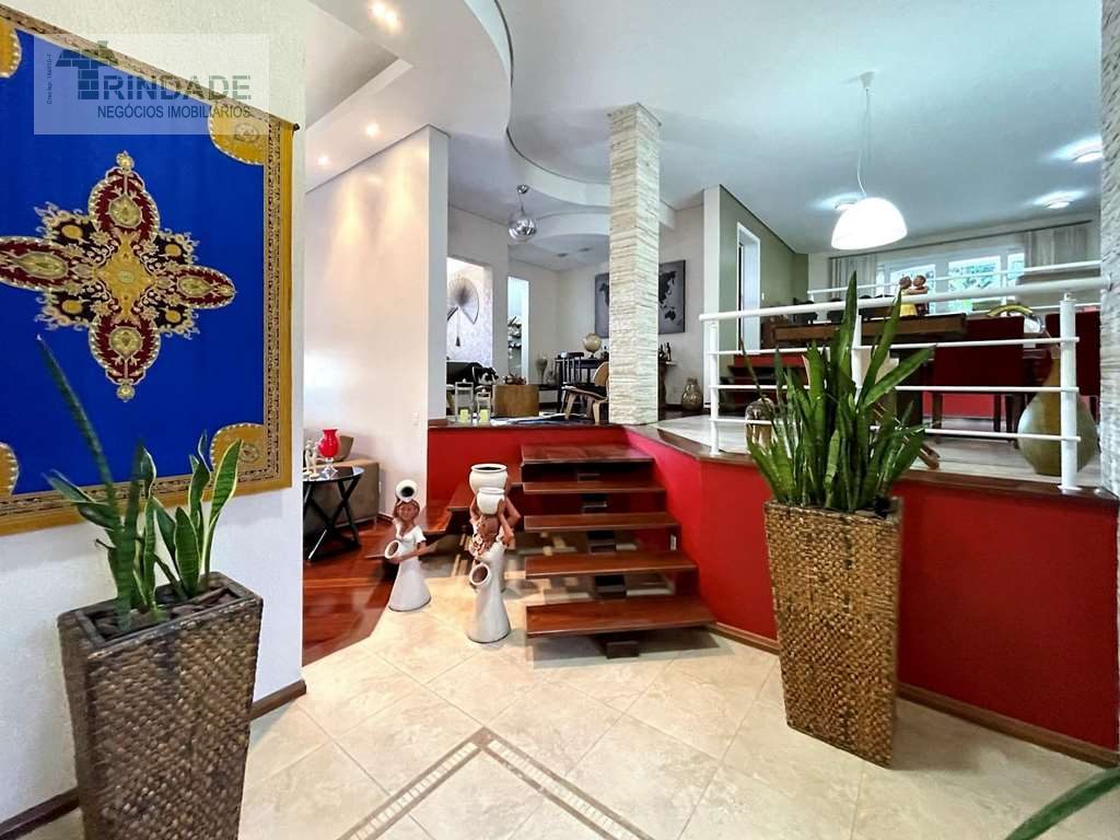 Casa impecável com 4 suítes, foto 9 de 53