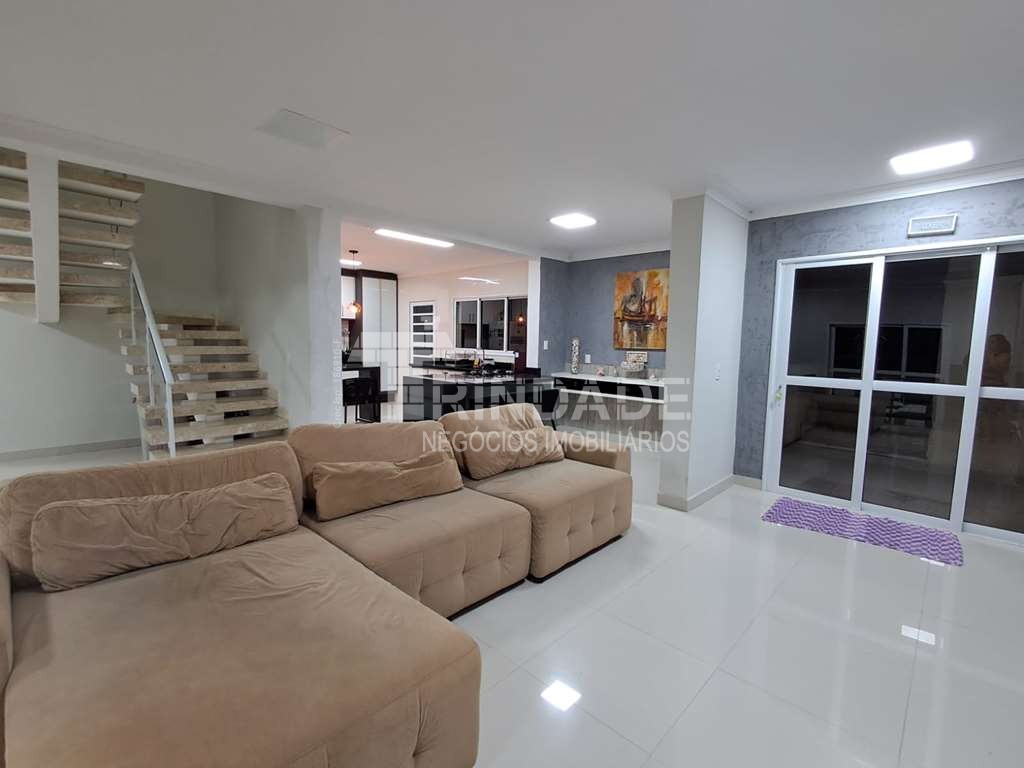 Casa com 3 suítes / 318,18m² a/c / por 1490000, foto 15 de 62