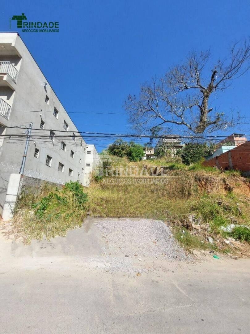Terreno de 209 m², foto 3 de 5