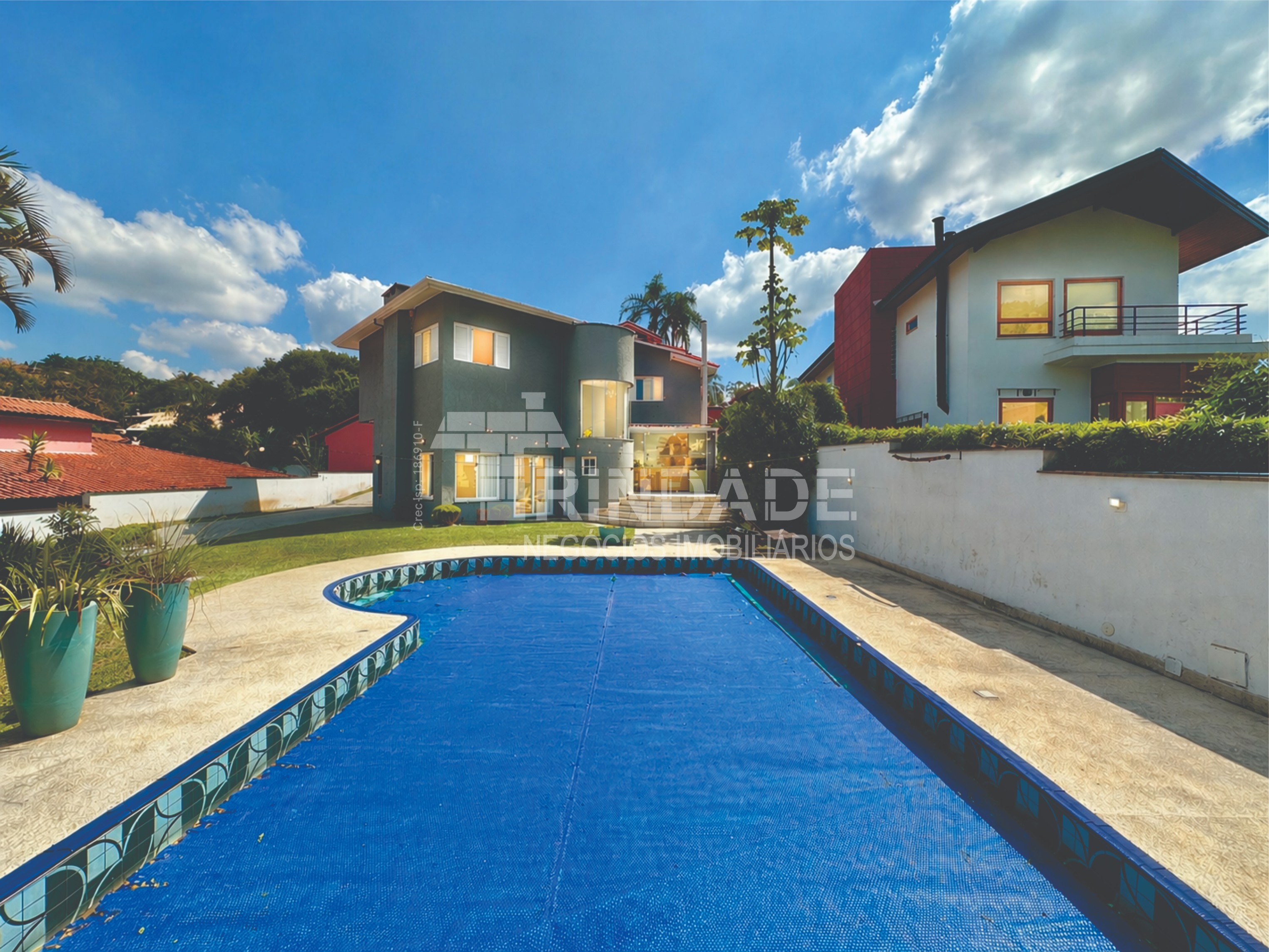 Casa com 4 dormitórios / 2 suíte na Granja Viana, foto 29 de 53
