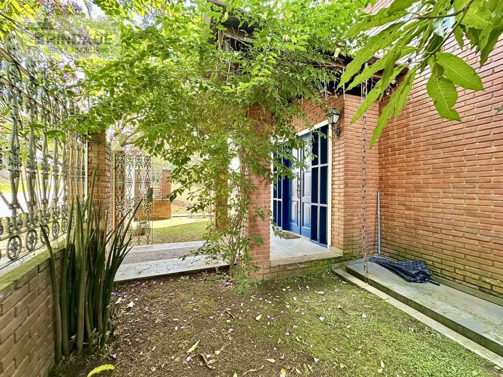 Casa com 5 suítes, gourmet e piscina na Granja Viana, foto 9 de 54