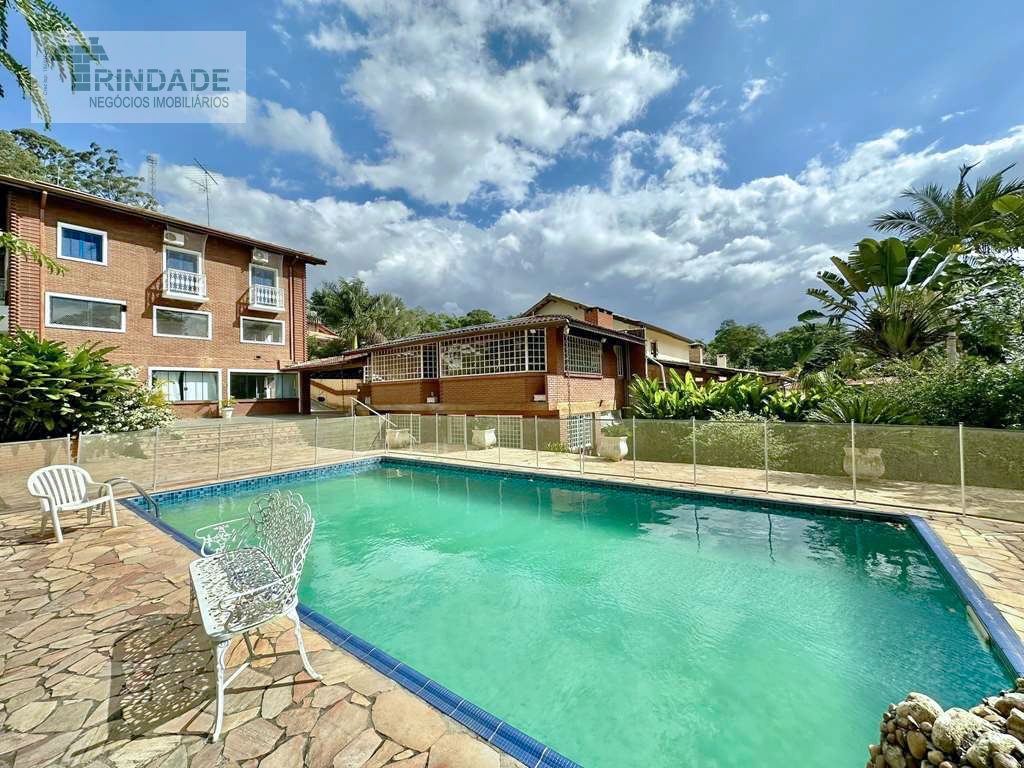 Casa com 5 suítes, gourmet e piscina na Granja Viana, foto 2 de 54