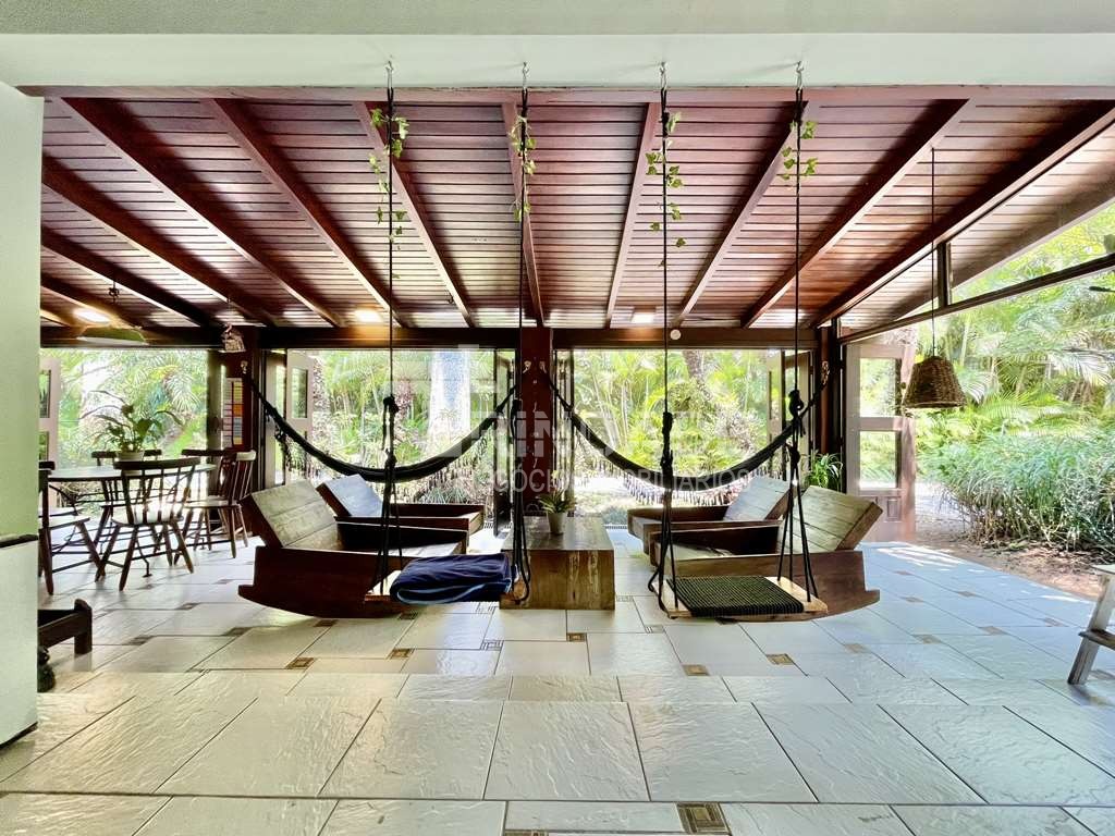 Casa impecável 90% térrea com 6 suítes na Granja Viana, foto 20 de 48