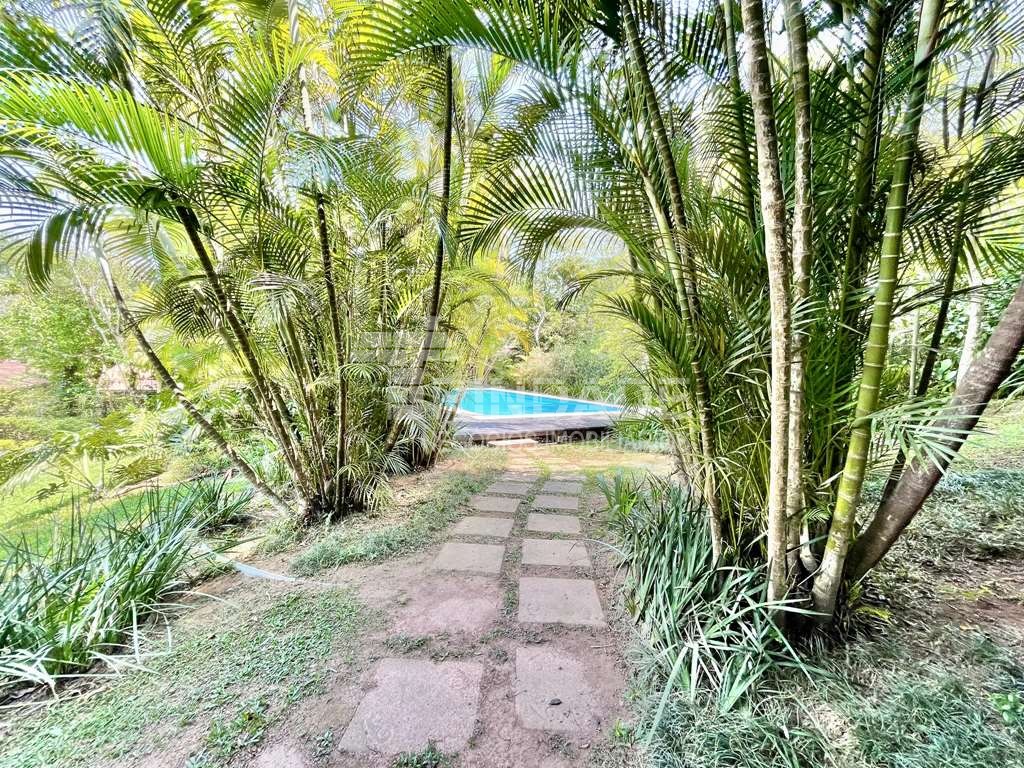 Casa impecável 90% térrea com 6 suítes na Granja Viana, foto 46 de 48