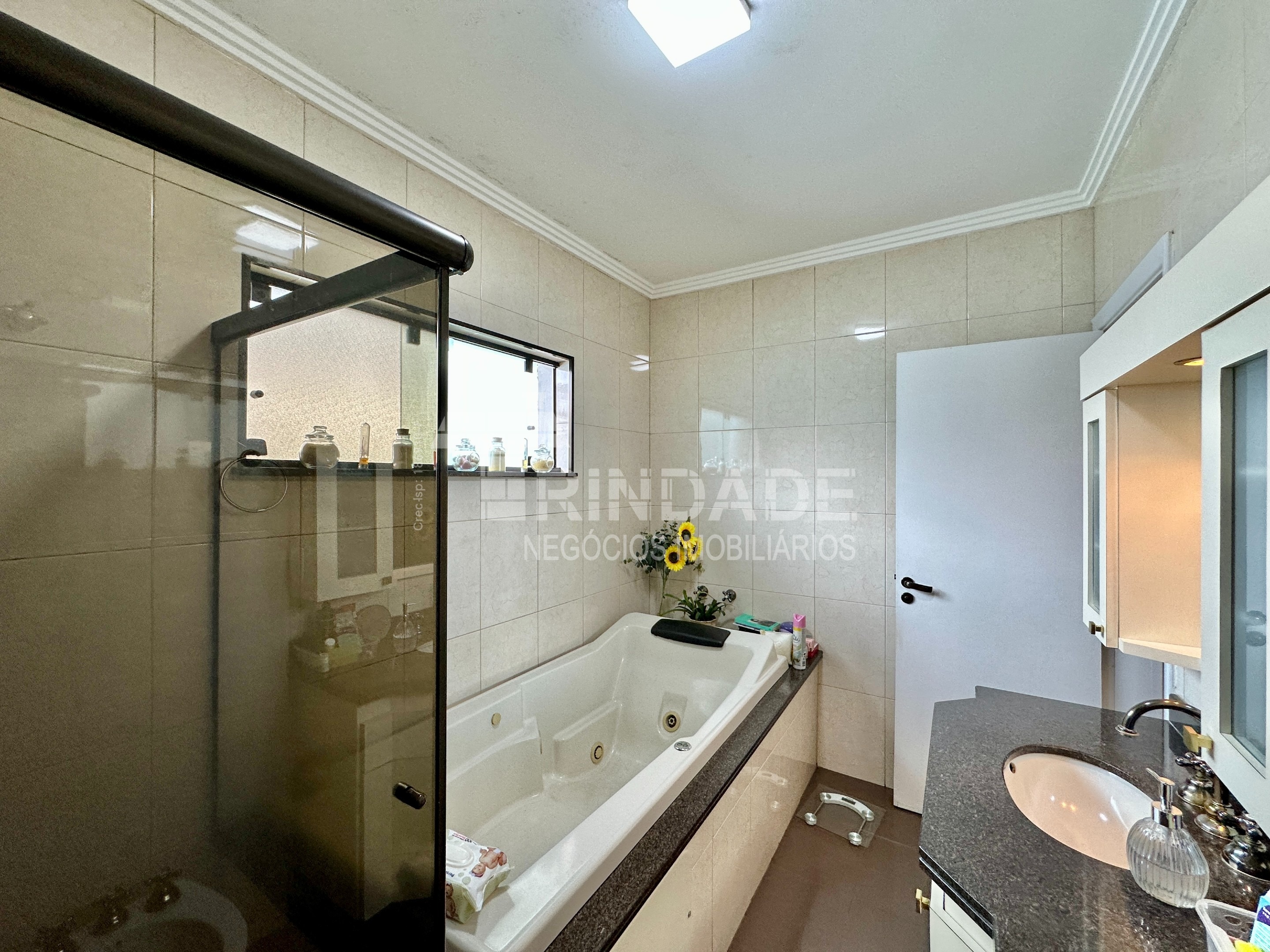 Casa impecável com 5 suítes na Granja Viana, foto 40 de 54