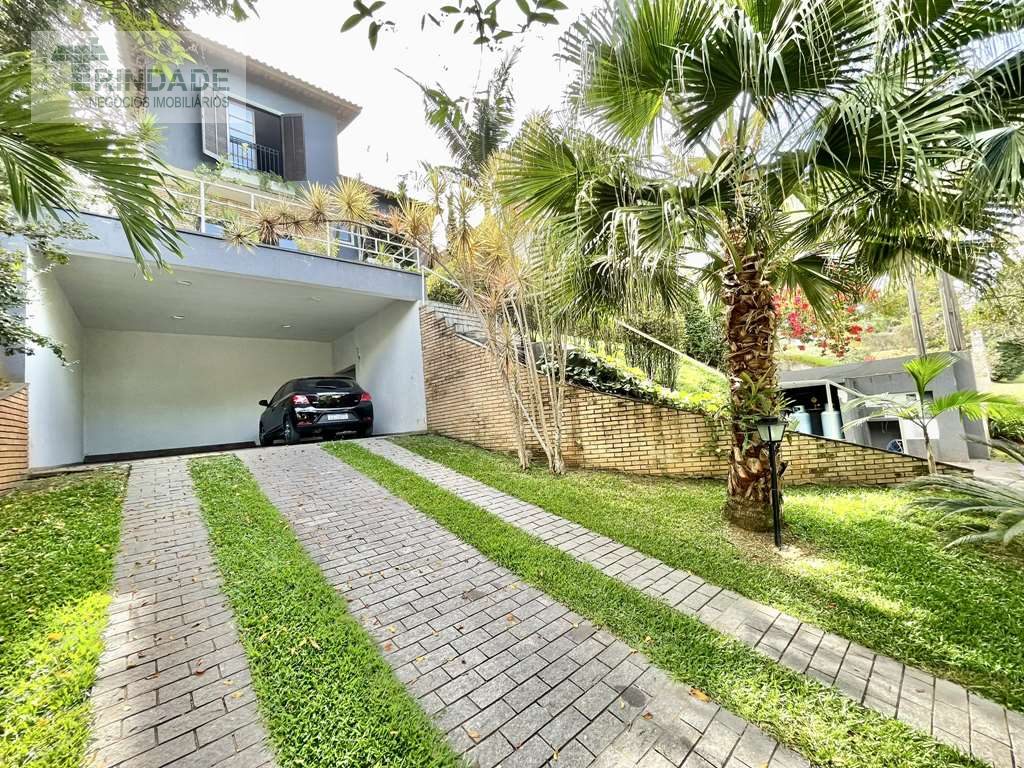 Casa com 4 dormitórios / 2 suíte na Granja Viana, foto 9 de 53