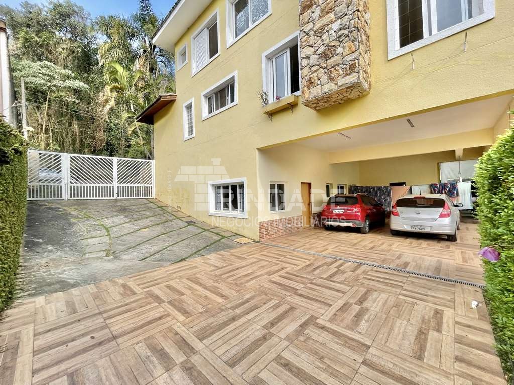 Casa impecável com 4 dormitórios / 3 suítes , foto 48 de 50