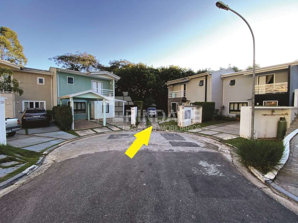 Casa com 3 suítes, 3 vagas e 147,48m² a/c na Granja Viana, foto 1 de 39