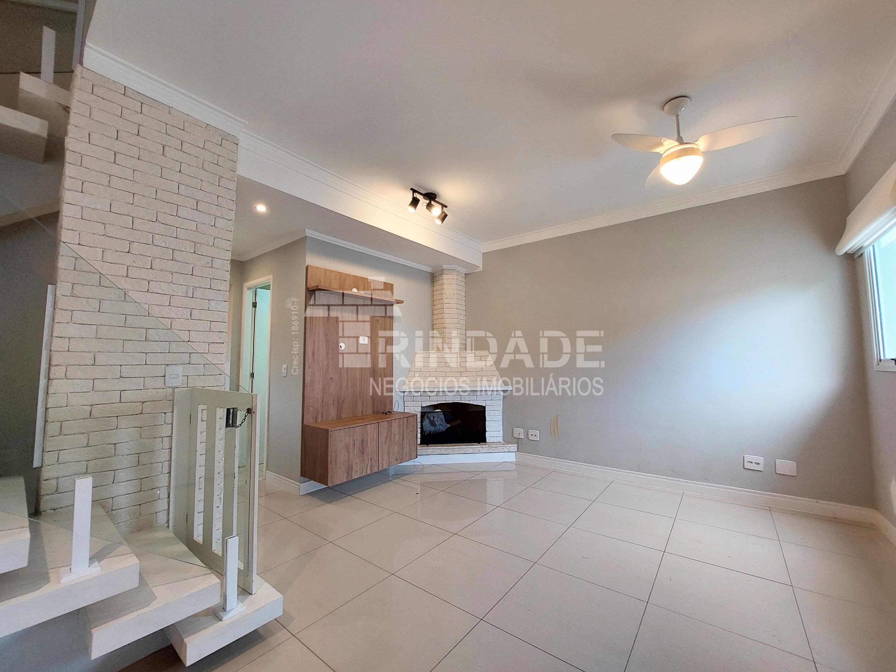 Casa com 3 dormitórios / 1 suíte, 124,35 m², em um condomínio clube, foto 6 de 59