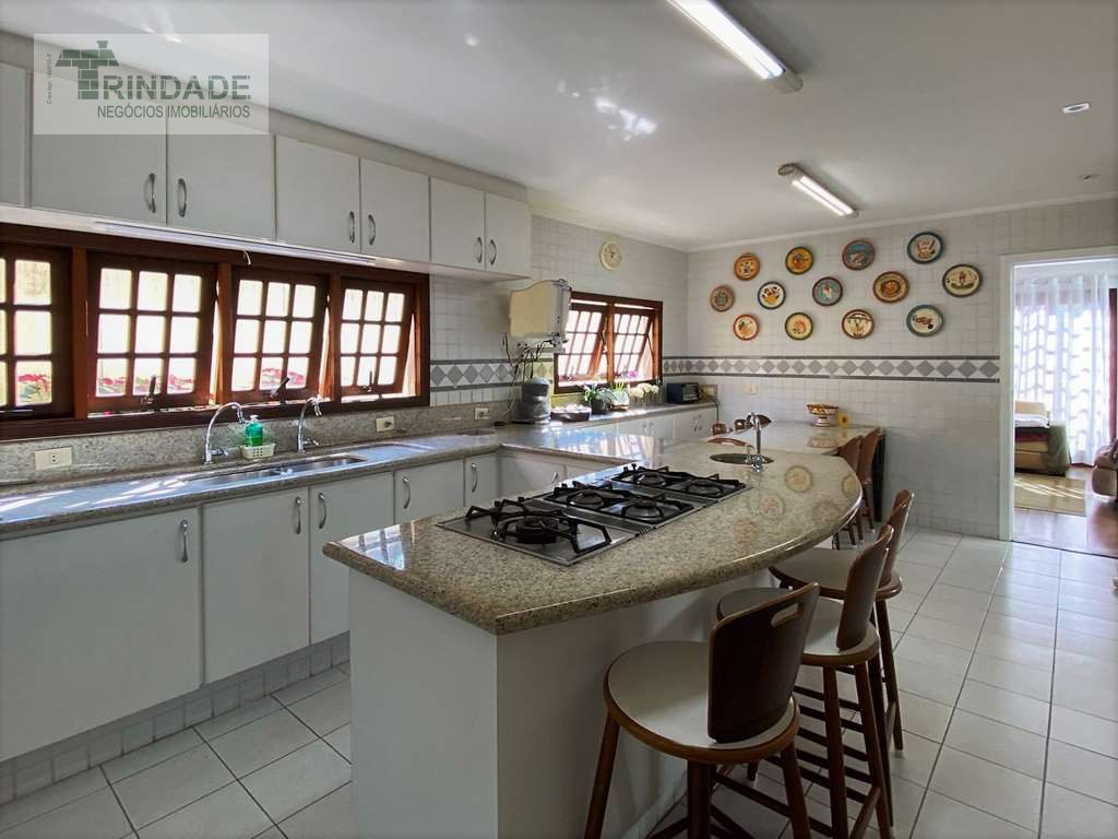 Casa Impecável com 4 dormitórios (2 suítes) e área gourmet na Granja Viana, foto 18 de 36