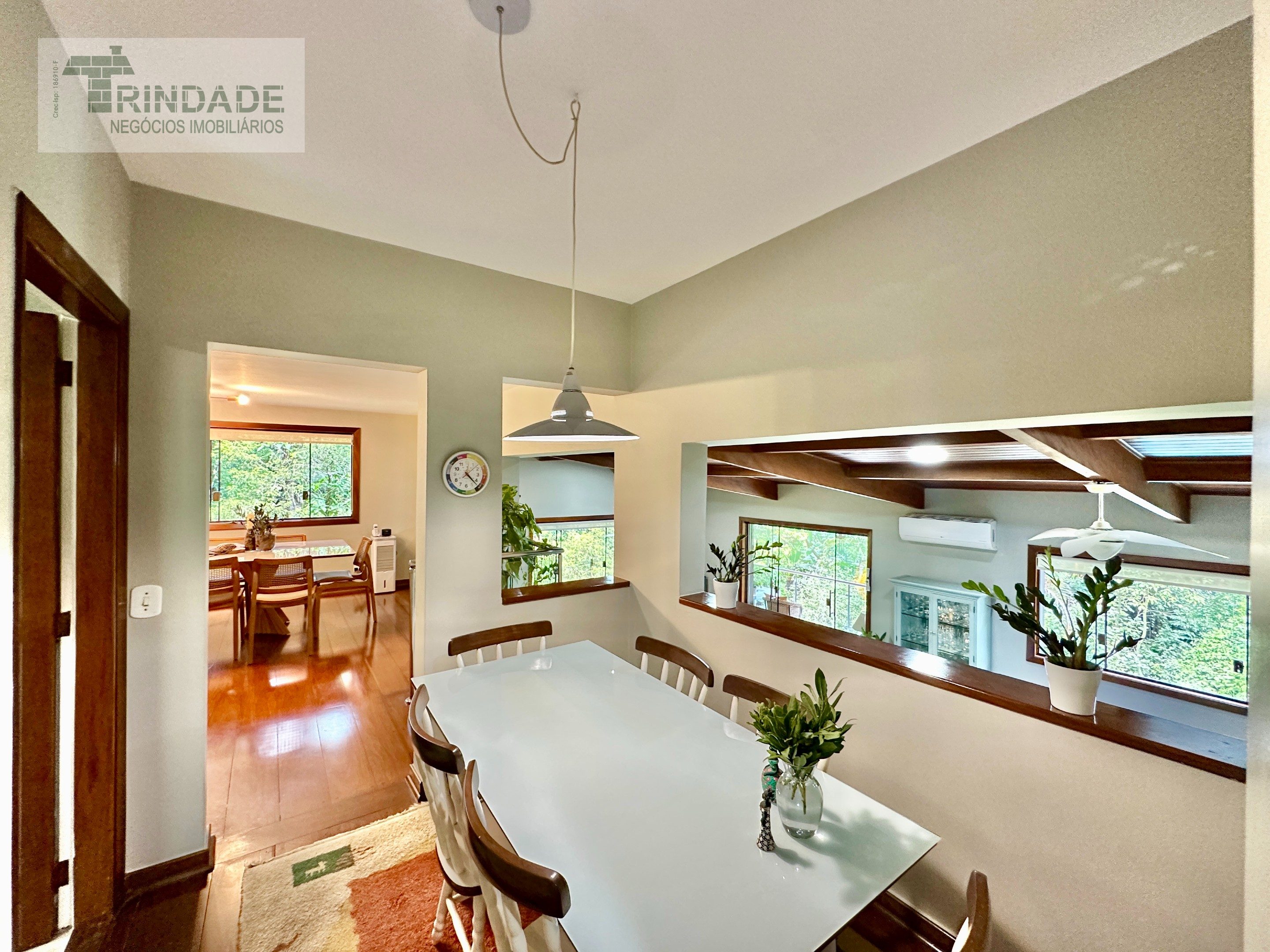 Casa com 4 dormitórios / 1 suíte na Granja Viana, foto 25 de 54