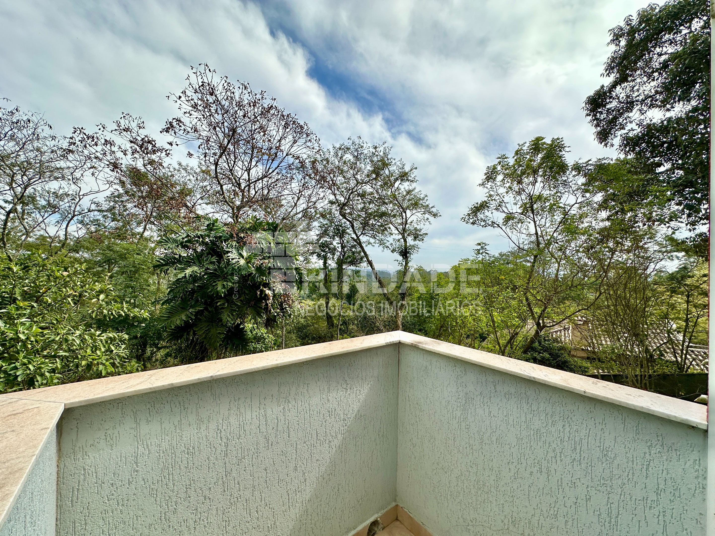 Ótima casa com 3 suítes na Granja Viana, foto 14 de 49