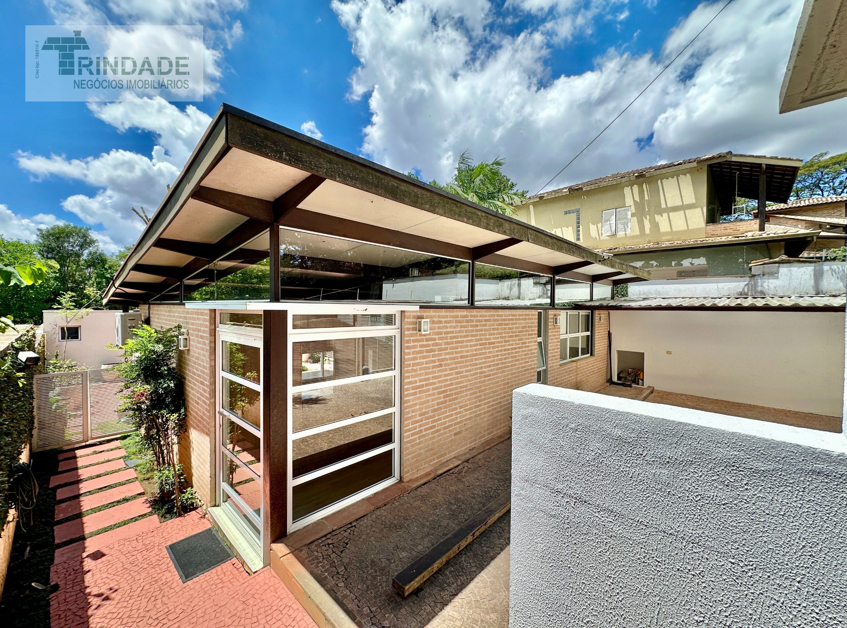 Casa térrea moderna com 3 suítes na Granja Viana, foto 5 de 56