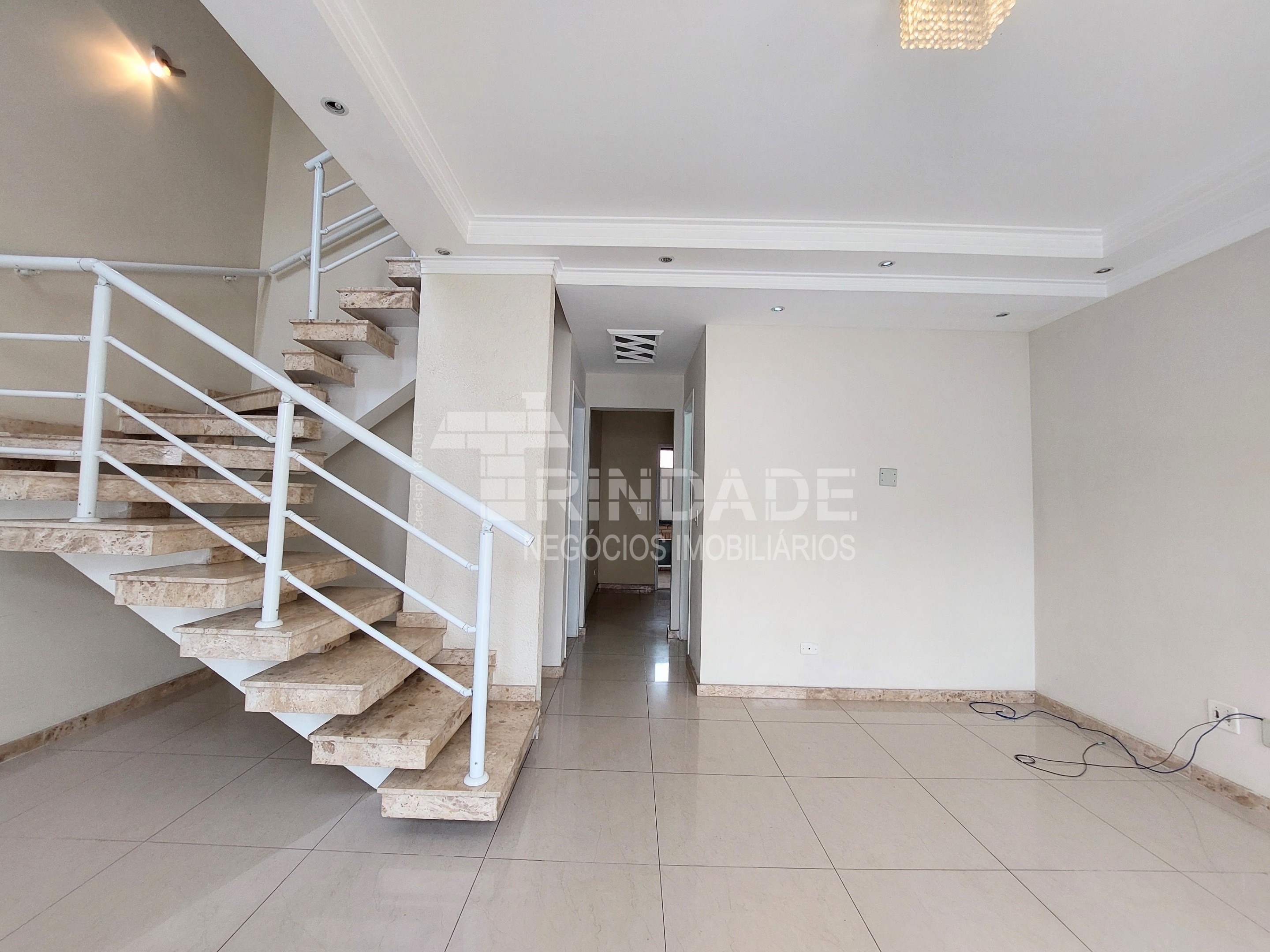 Casa com 3 dormitórios / 1 suíte, 115 m², foto 6 de 41