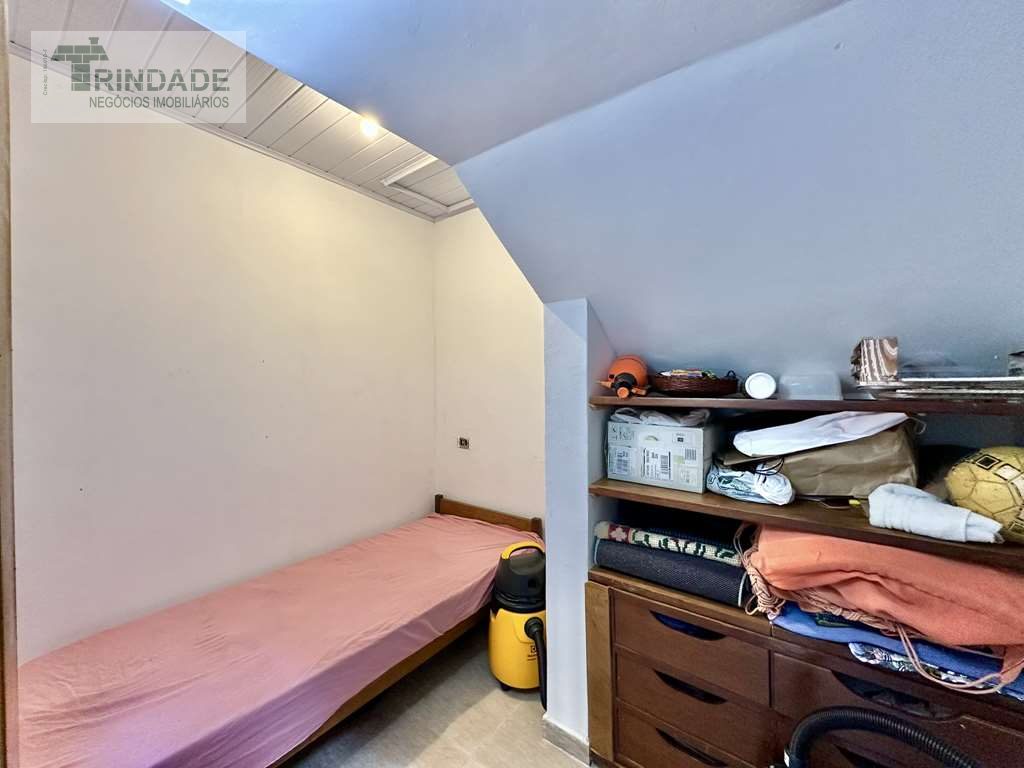 Casa com 4 dormitórios / 3 suítes, piscina, gourmet e muita natureza!, foto 23 de 55