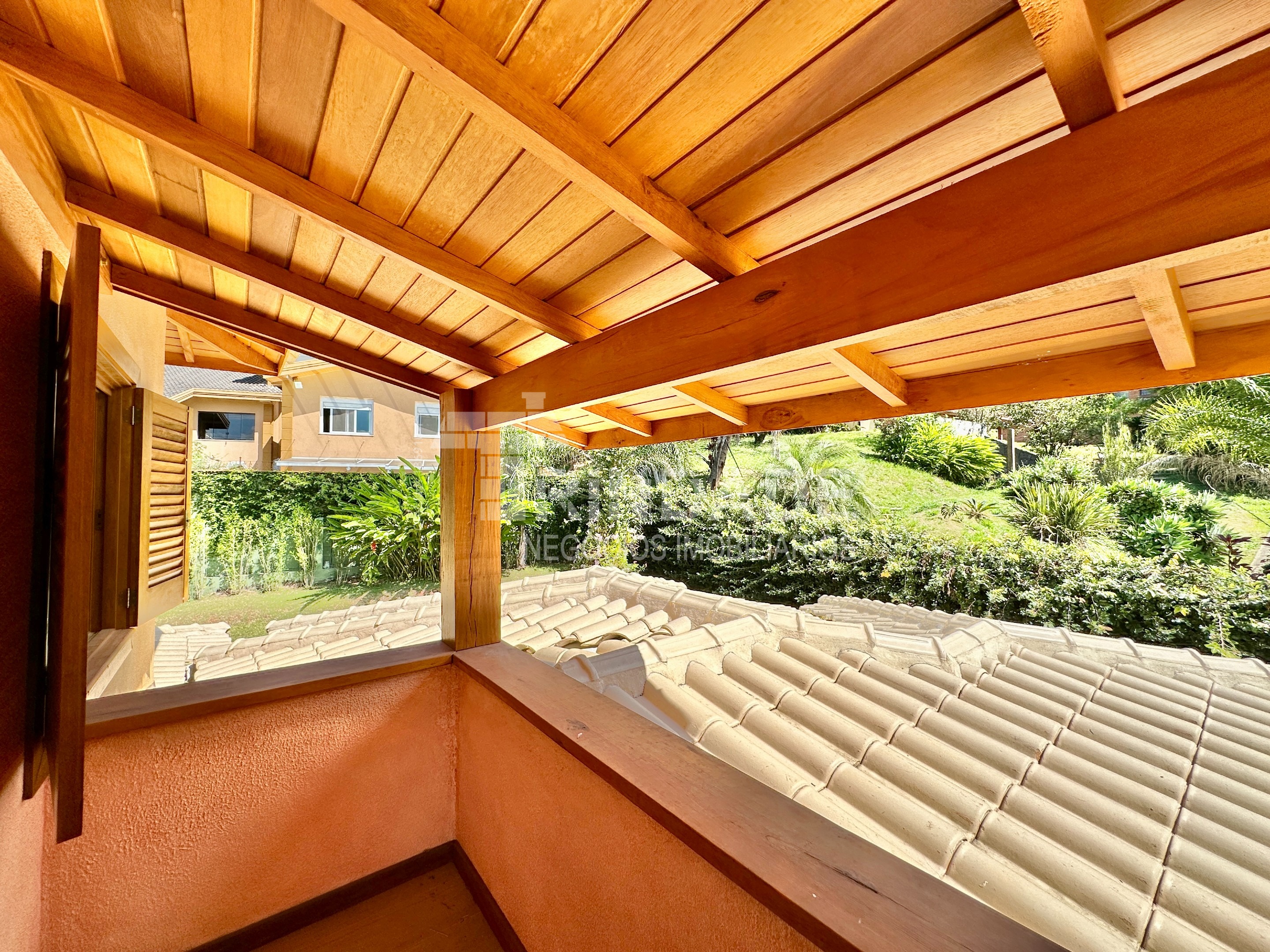 Casa Impecável, zero bala com 3 suítes na Granja Viana, foto 44 de 49