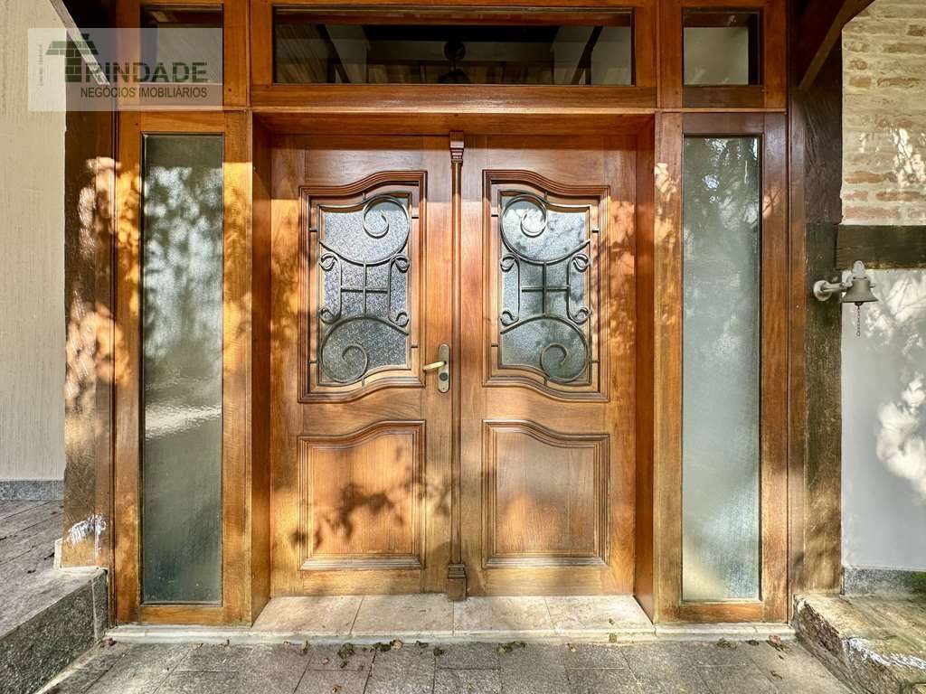 Casa com 5 dormitórios / 3 suítes na Granja Viana, foto 6 de 53