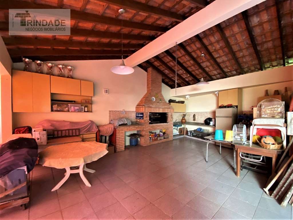 Casa Impecável com 4 dormitórios (2 suítes) e área gourmet na Granja Viana, foto 25 de 36
