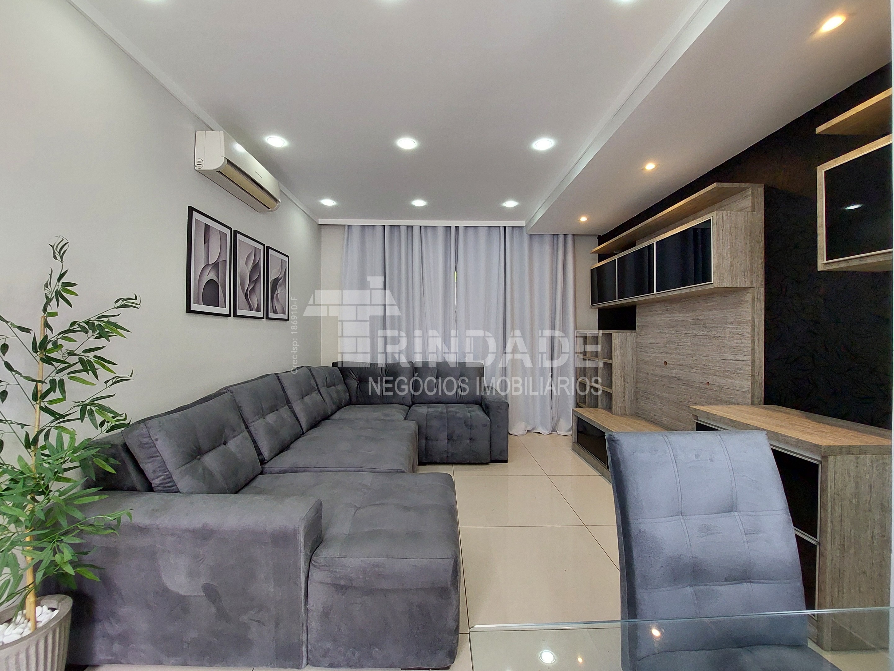 Casa com 2 suítes / 85m², em um condomínio clube, foto 2 de 50