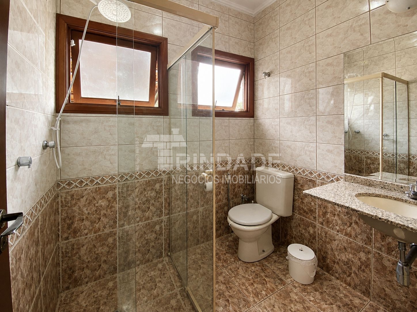Casa com 3 dormitórios (sendo 1 suíte), lareira, piscina e gourmet, foto 17 de 46