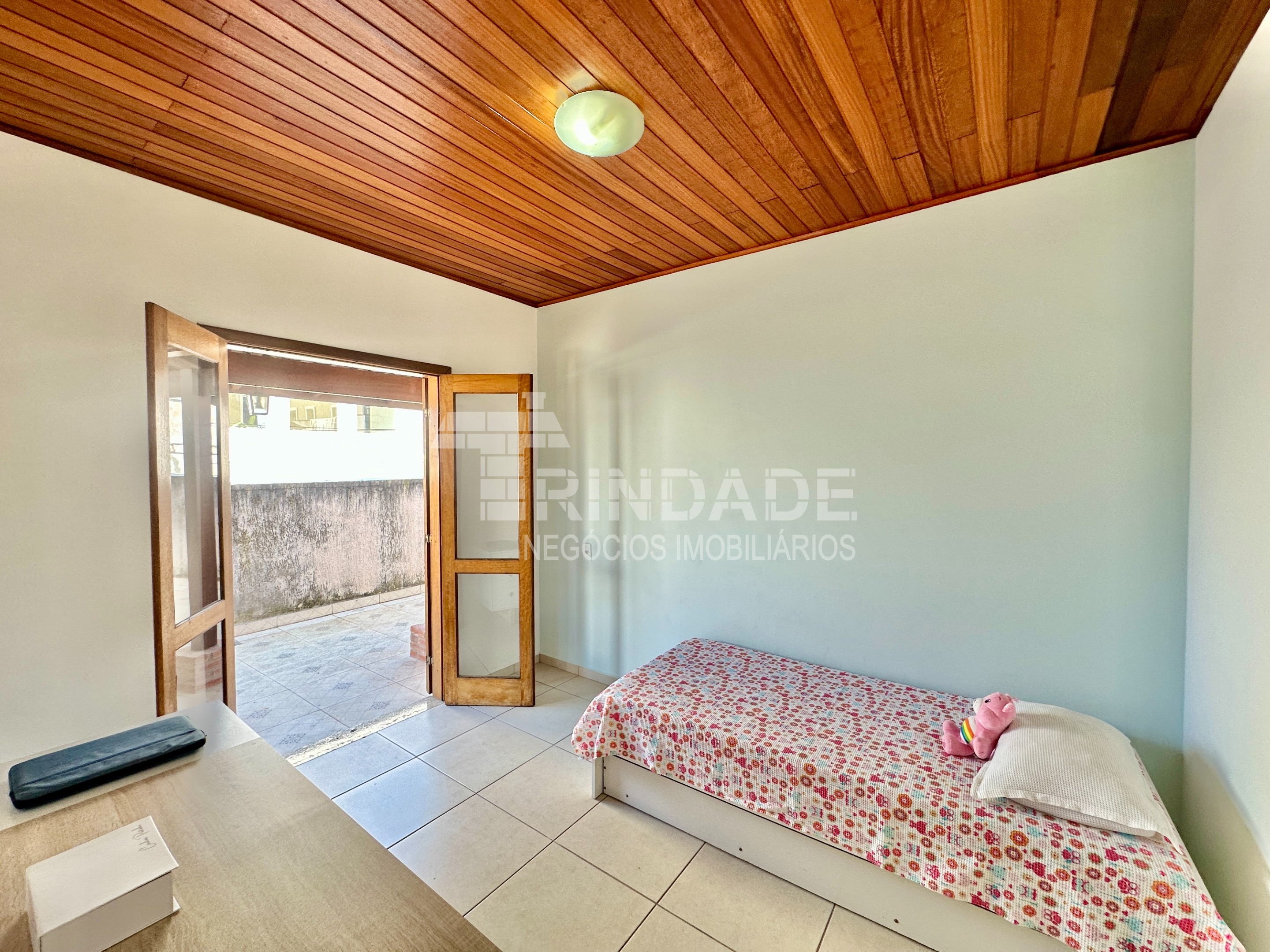 Casa Térrea Impecável com 3 dormitórios / 1 suíte, foto 37 de 47