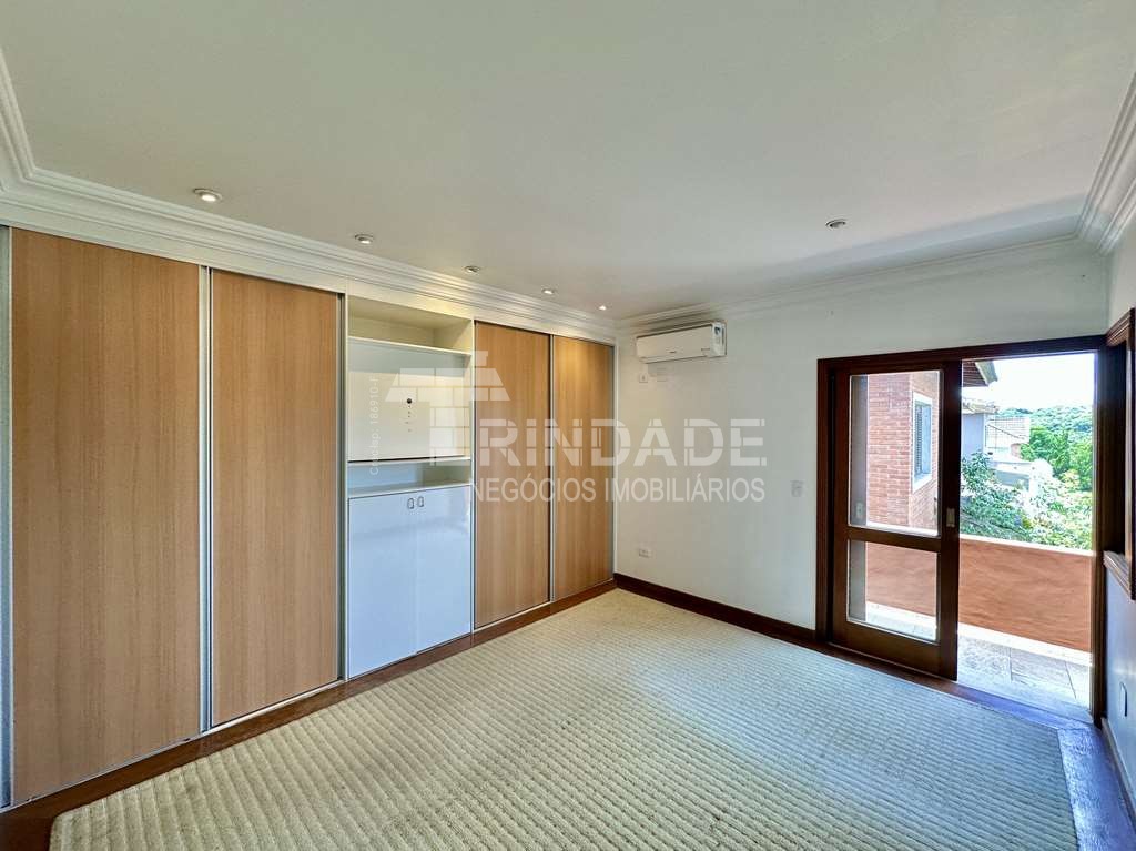 Casa Impecável com 4 dormitórios / 2 suítes na Granja Viana, foto 22 de 55