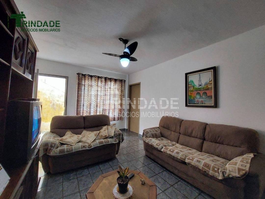 Casa com 5 dormitórios, 244 m², foto 20 de 31