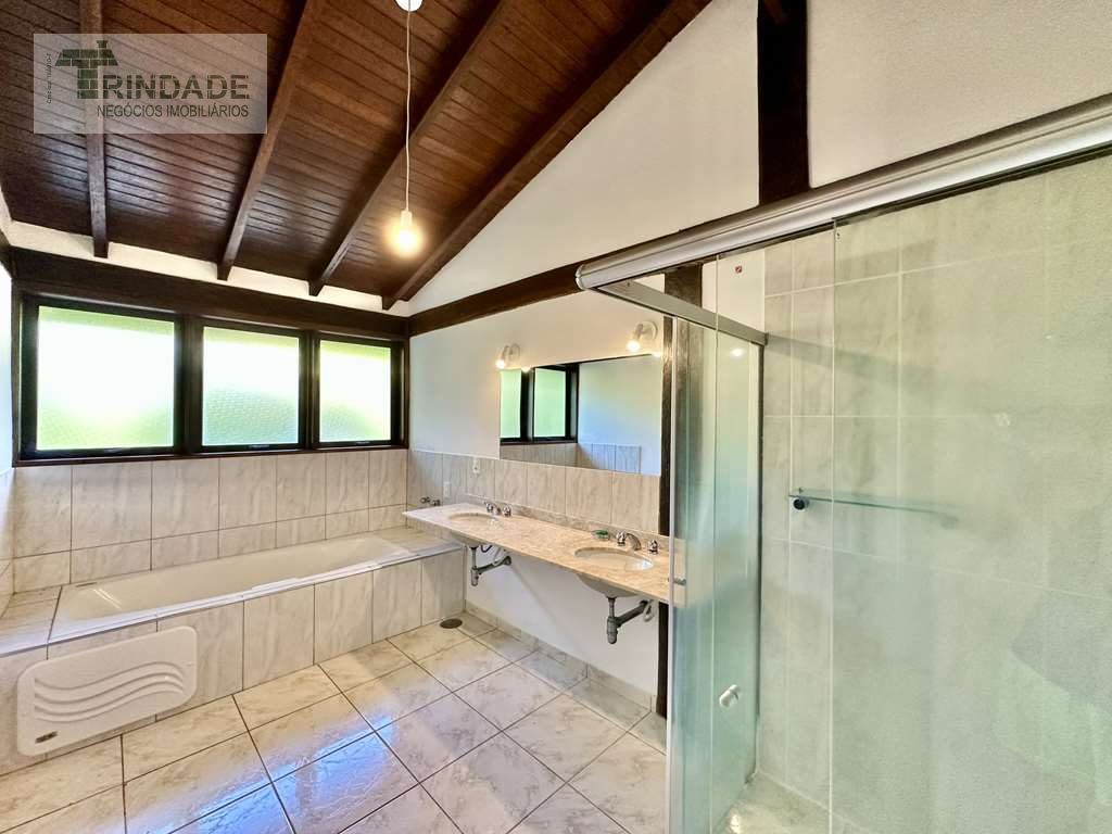 Casa com 5 dormitórios / 3 suítes na Granja Viana, foto 41 de 53