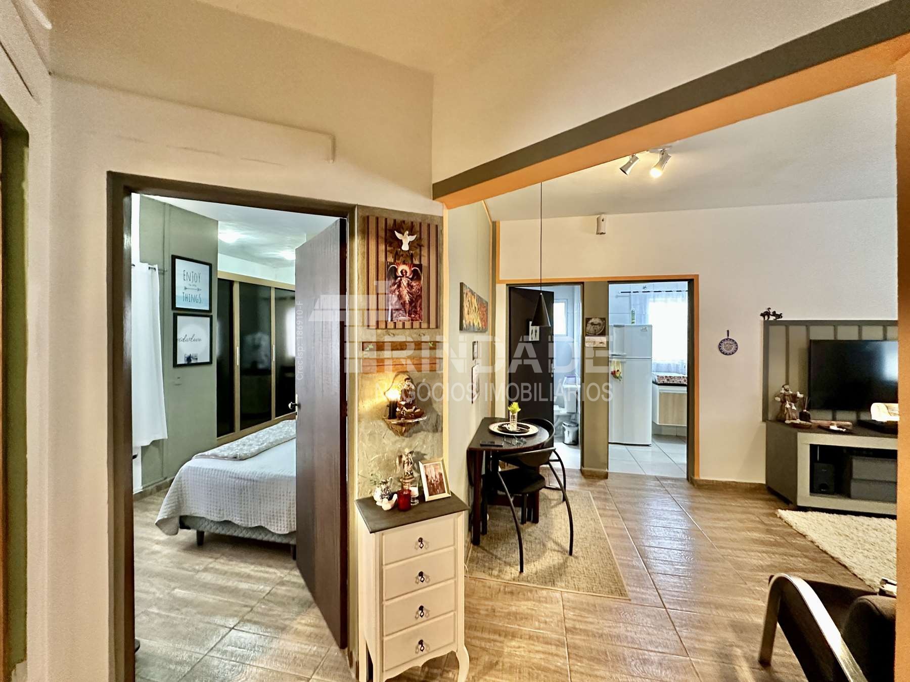 Casa Térrea com 2 dormitórios / 1 suíte na Granja Viana, foto 18 de 51
