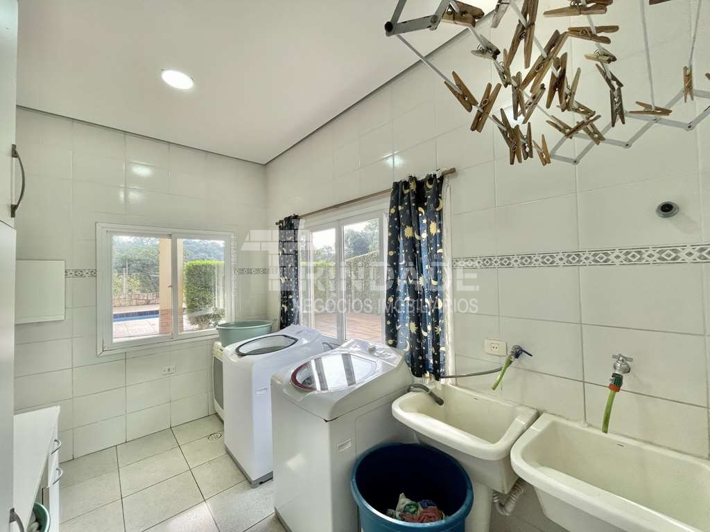 Casa impecável com 4 dormitórios / 3 suítes , foto 44 de 50