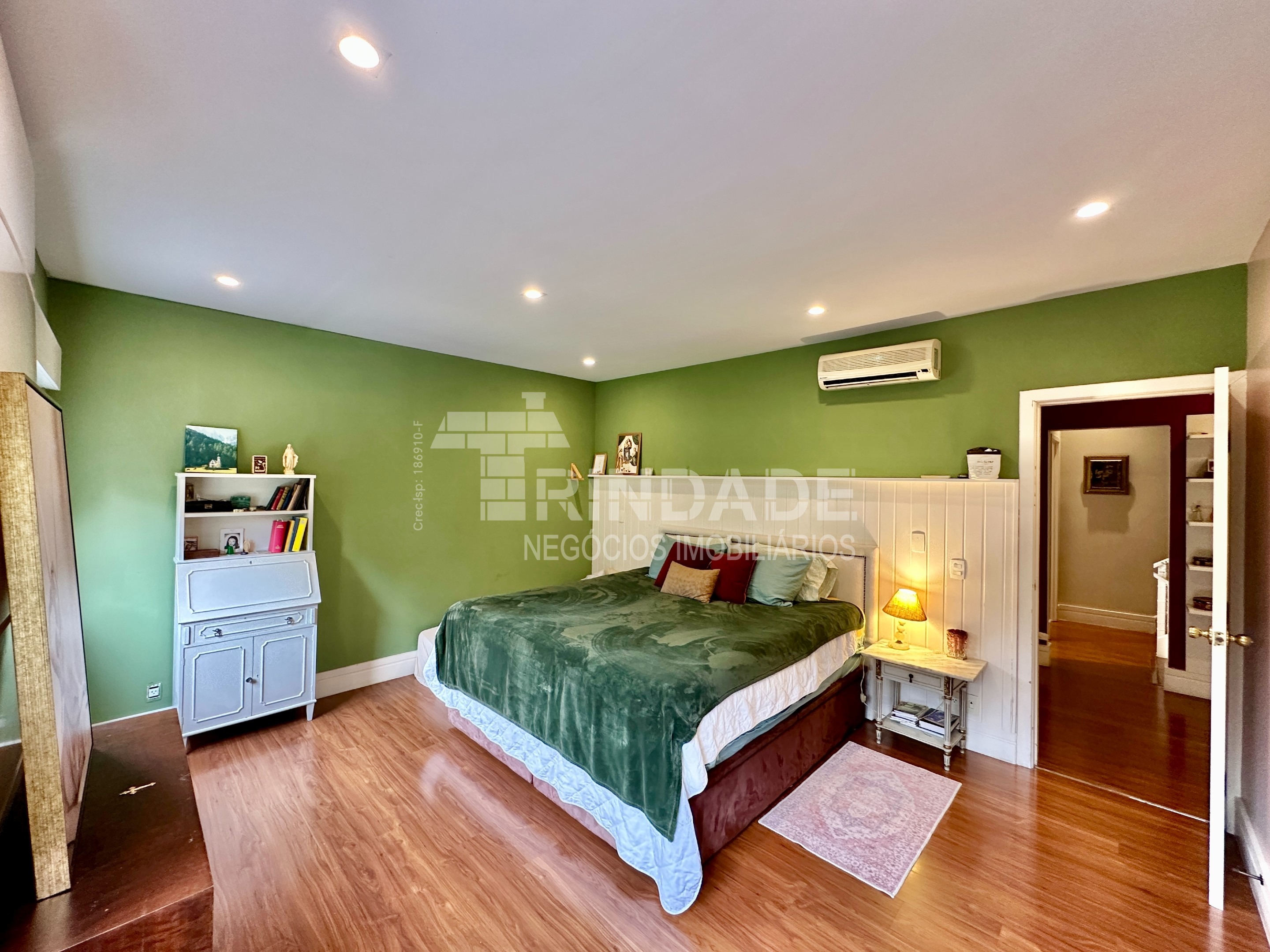 Casa com 4 suítes na Granja Viana, foto 38 de 49