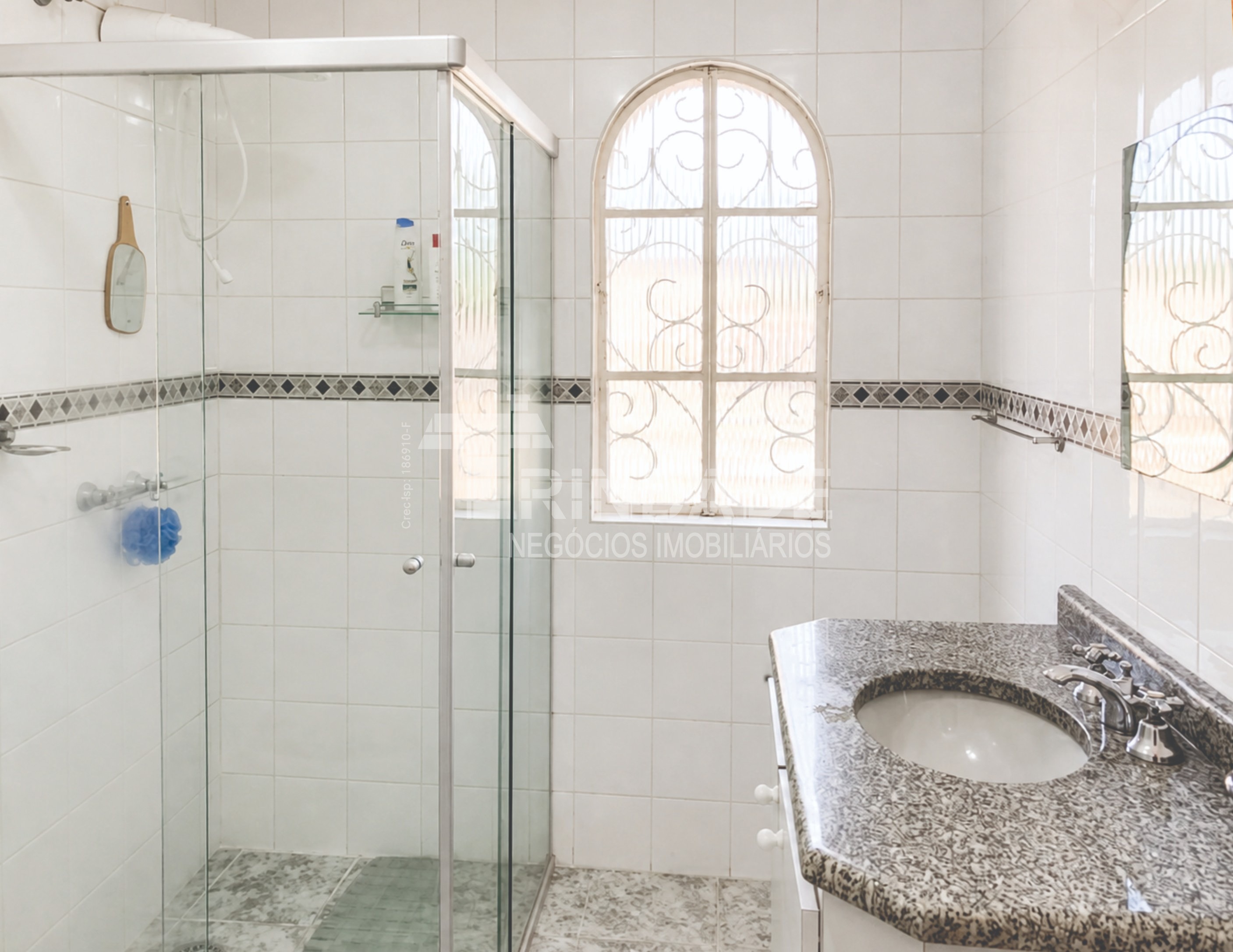 Casa impecável com 4 dormitórios / 2 suítes na Granja Viana, foto 6 de 34