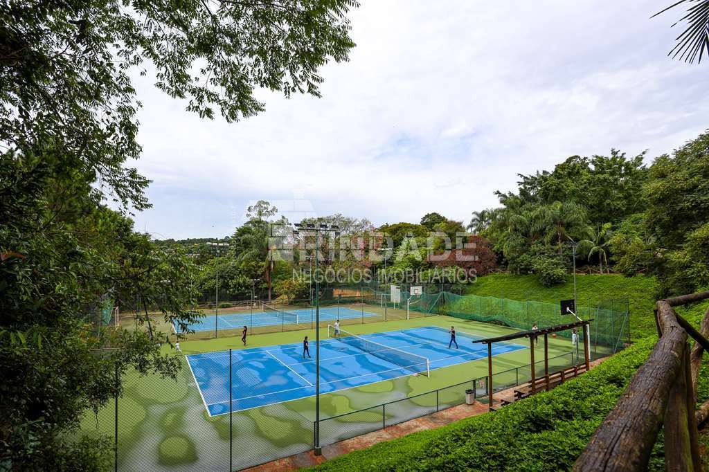Casa com 4 dormitórios na Granja Viana / 322m², foto 6 de 52