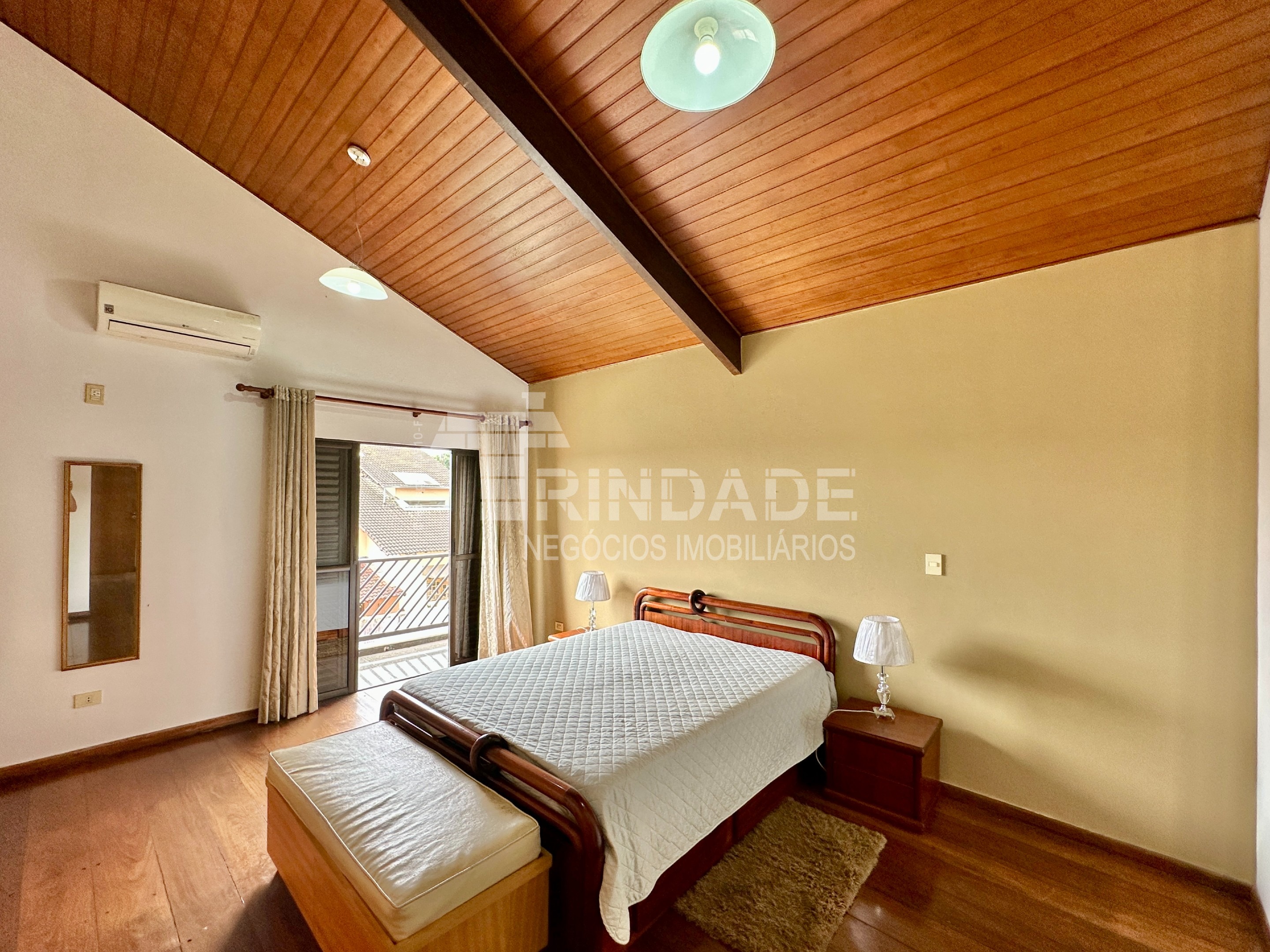 Excelente casa com 4 suítes na Granja Viana, foto 56 de 58