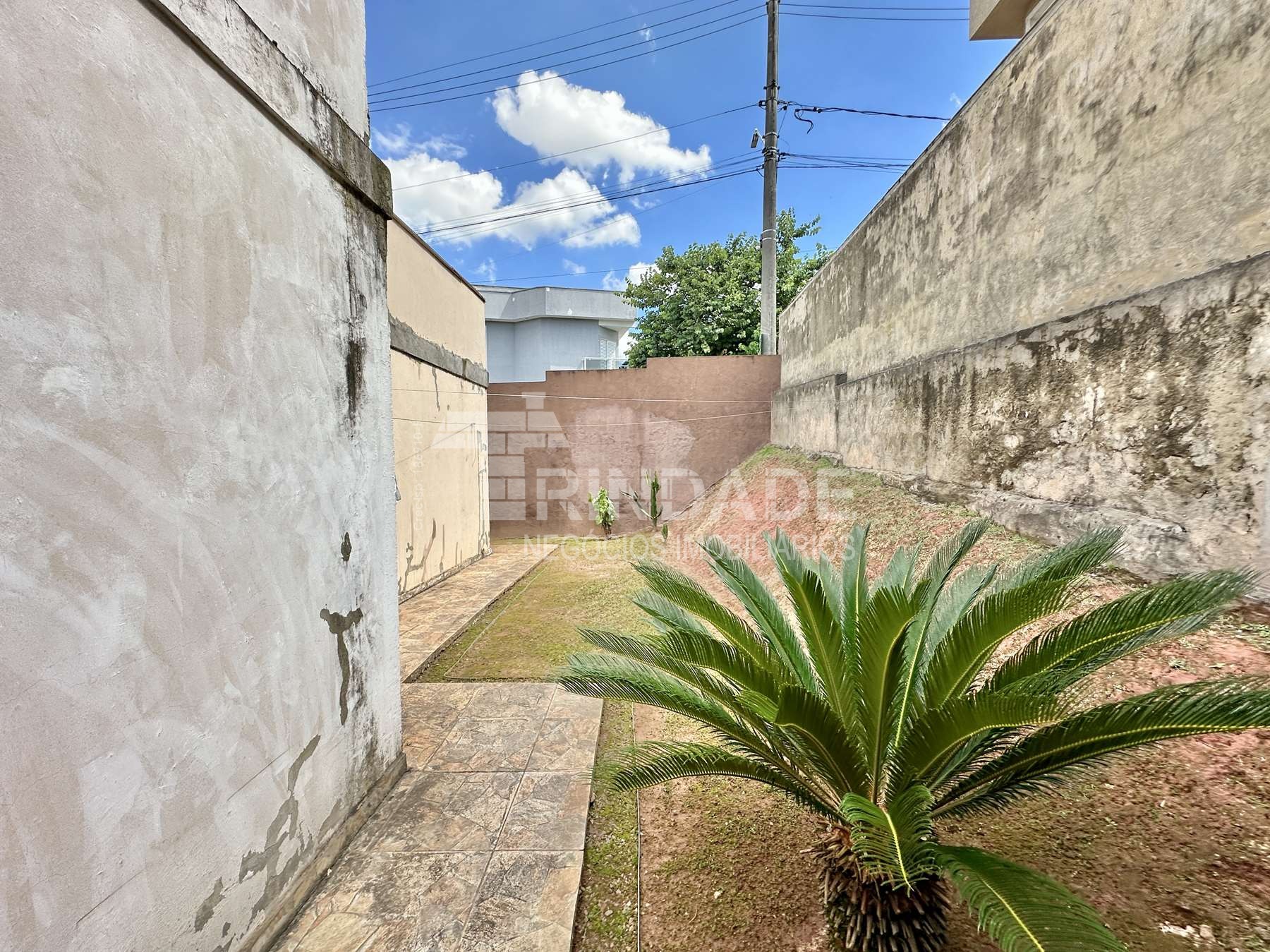 Casa Térrea com 2 dormitórios / 1 suíte na Granja Viana, foto 42 de 51